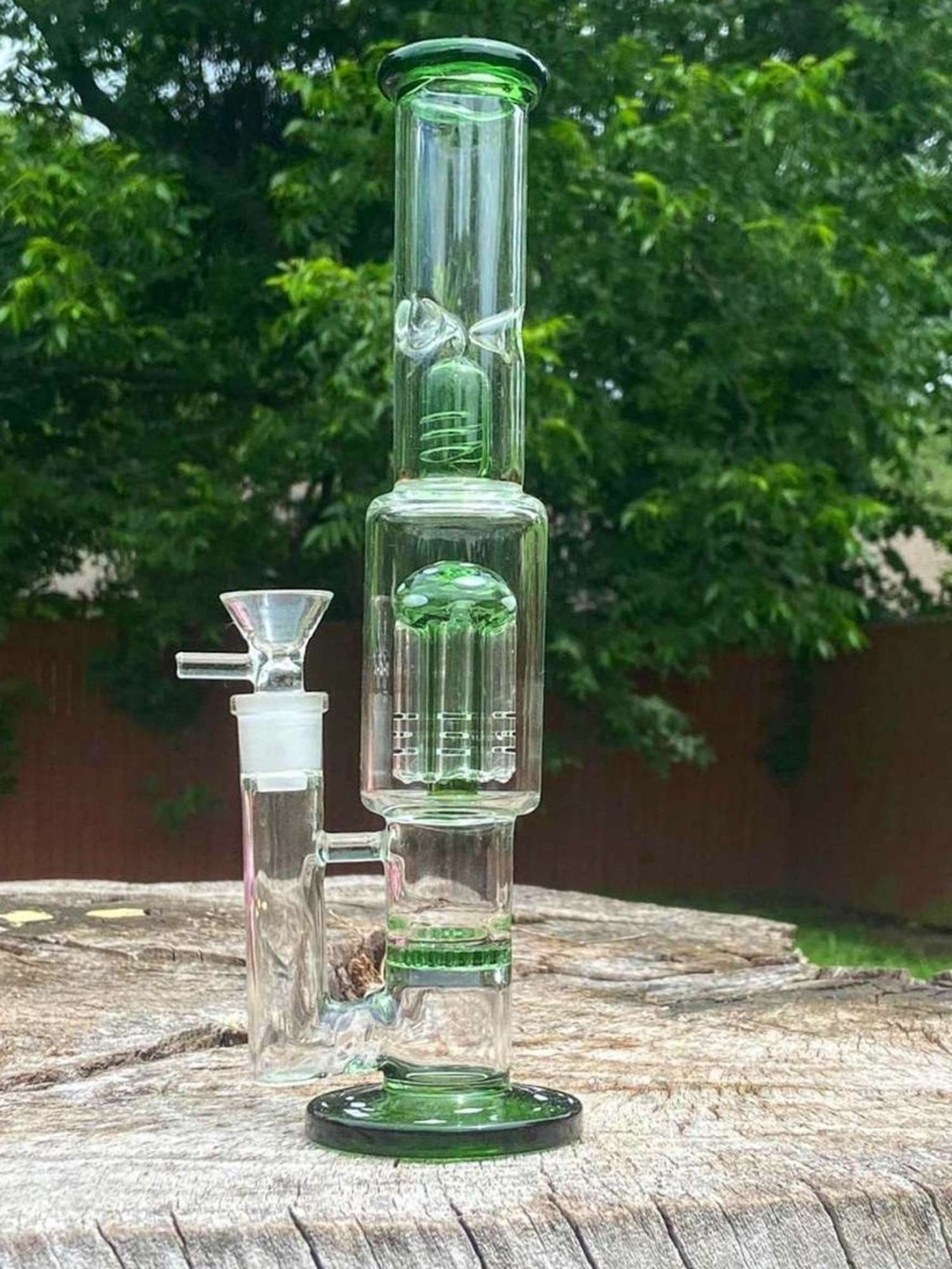 10" Green Freckles Mushroom Prec Bong Rig image 0