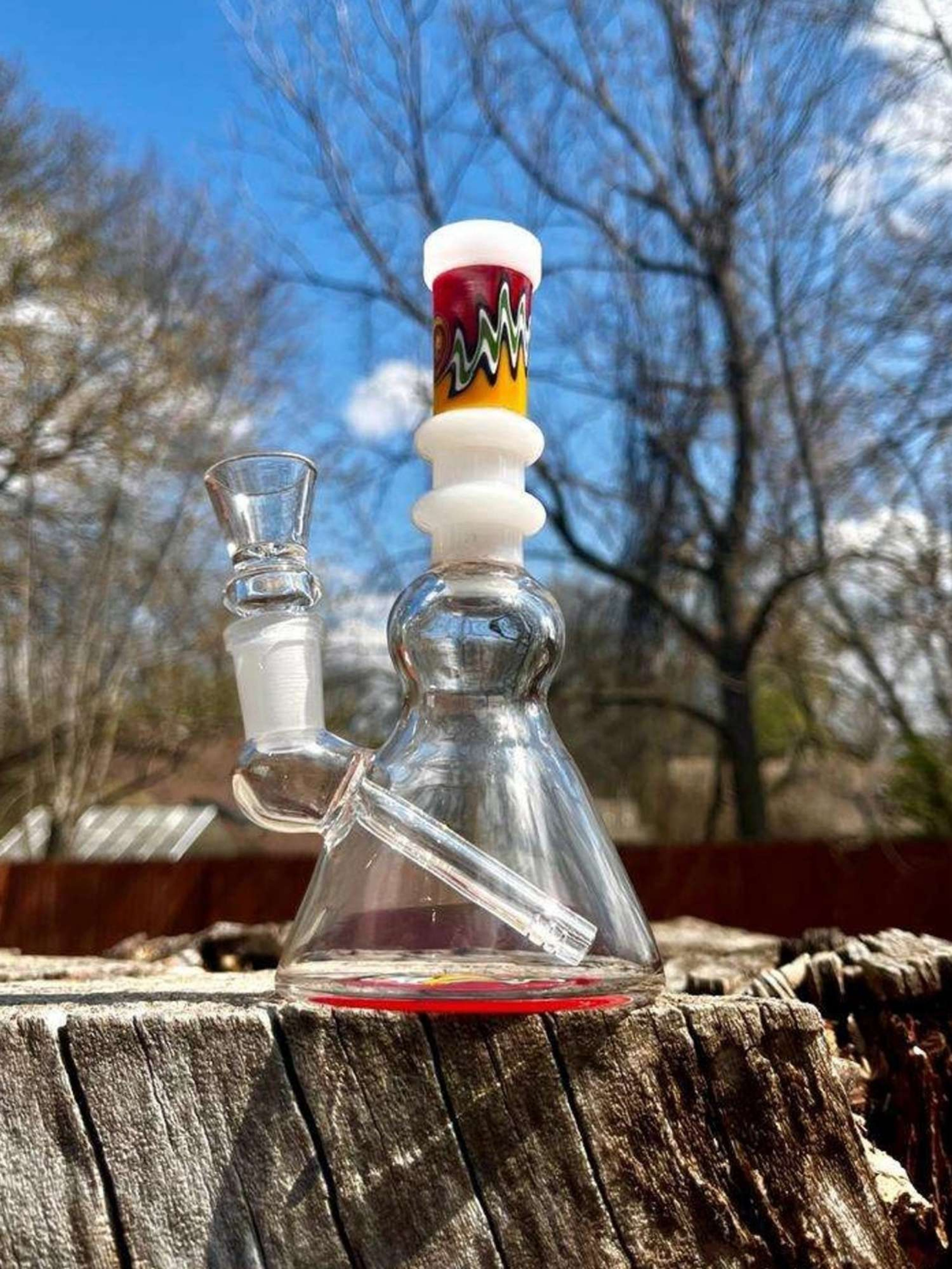 Preview pic of 6" Mini Glass Bong Rig