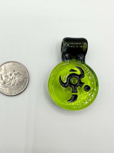 Preview pic of IO Glass Green Pendant