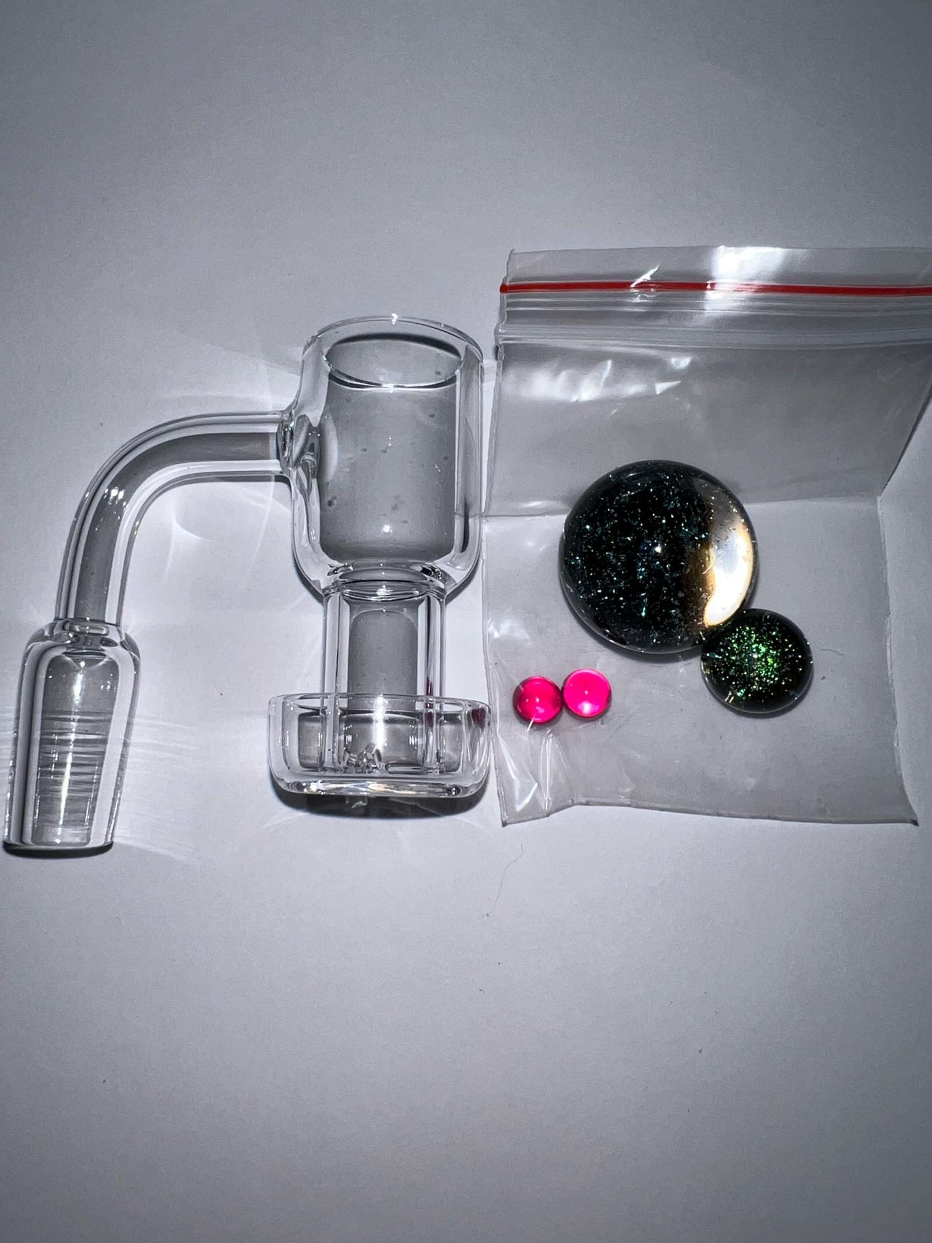 Preview pic of Short Quartz Terp Slurper & Blue Dichro Marble Set