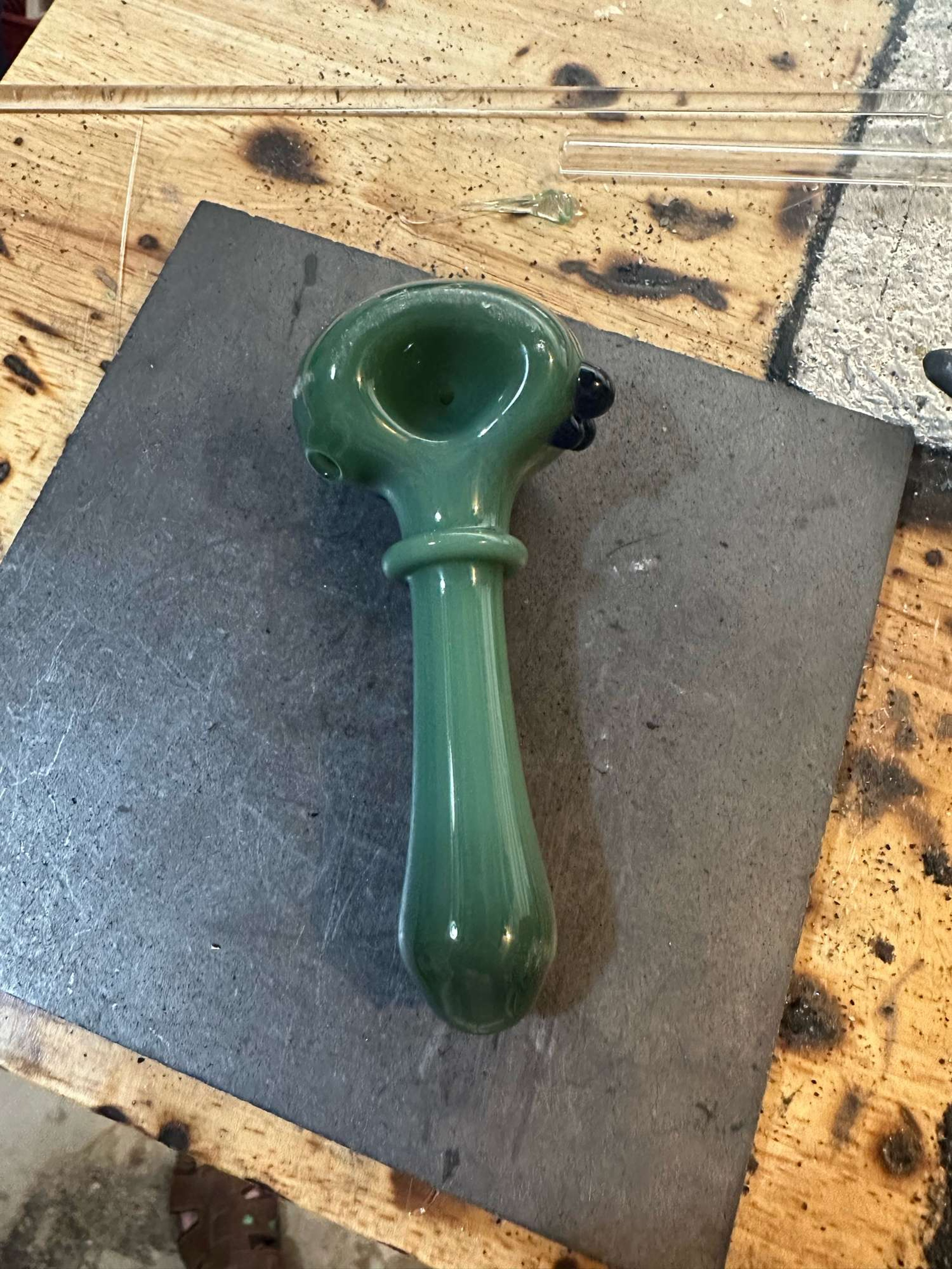 Preview pic of Jade green pipe