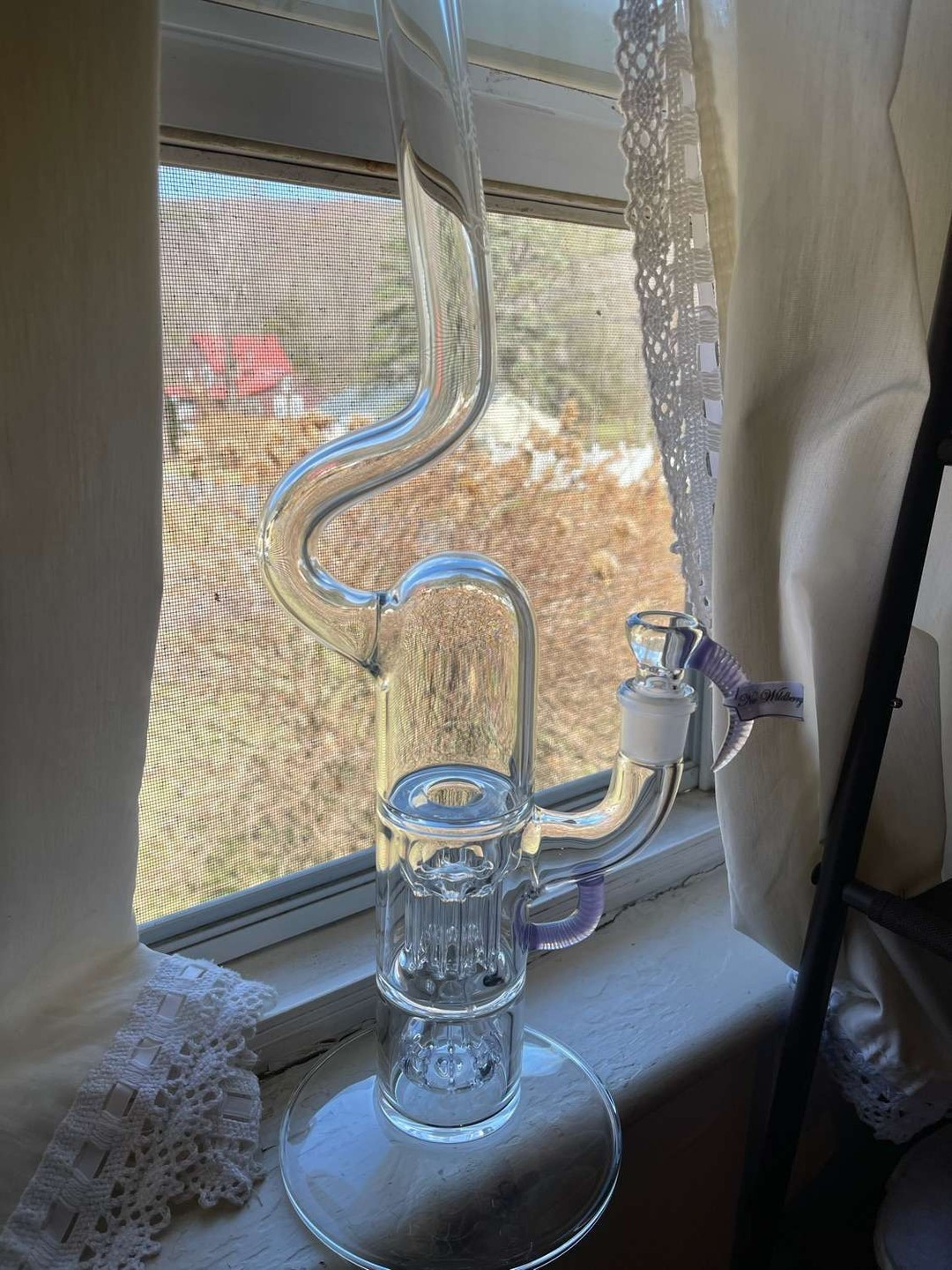 Sovereignty Neo Wildberry pint size natty neck pillar image 0