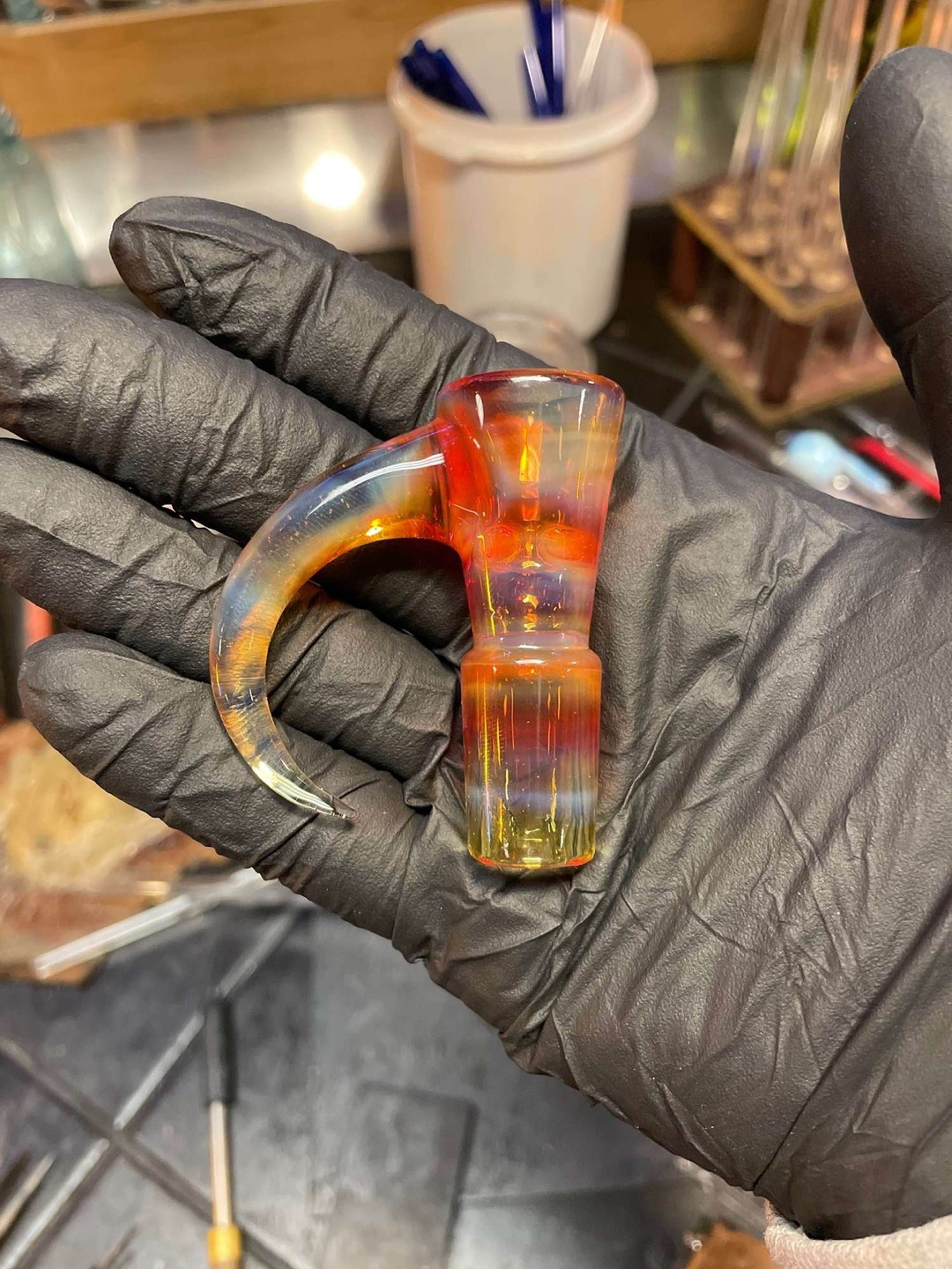 Preview pic of UreGlass 18mm 4hole Fw Orange Elvis