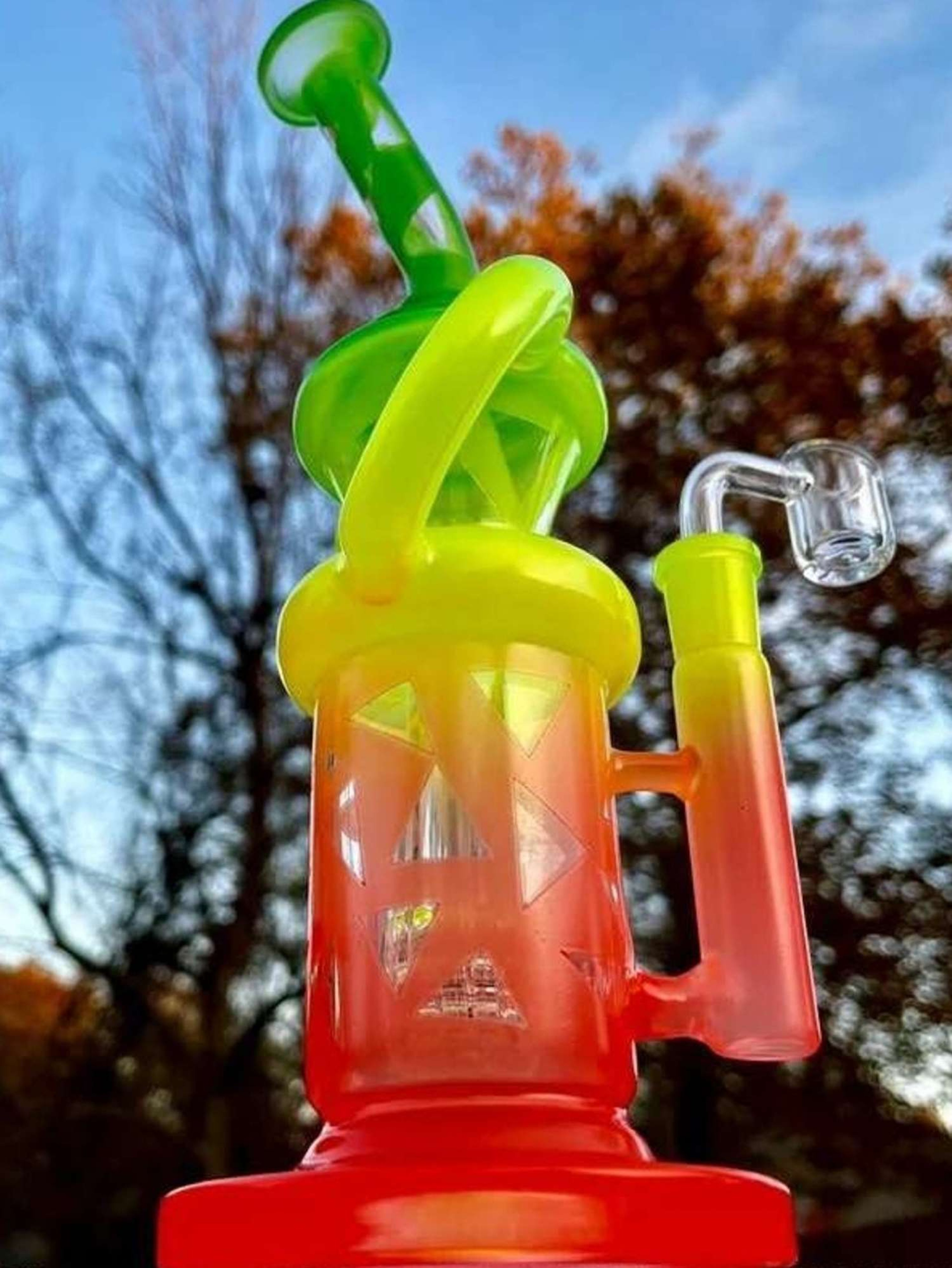 Preview pic of 10" Neon Glass Recycler Bong Rig