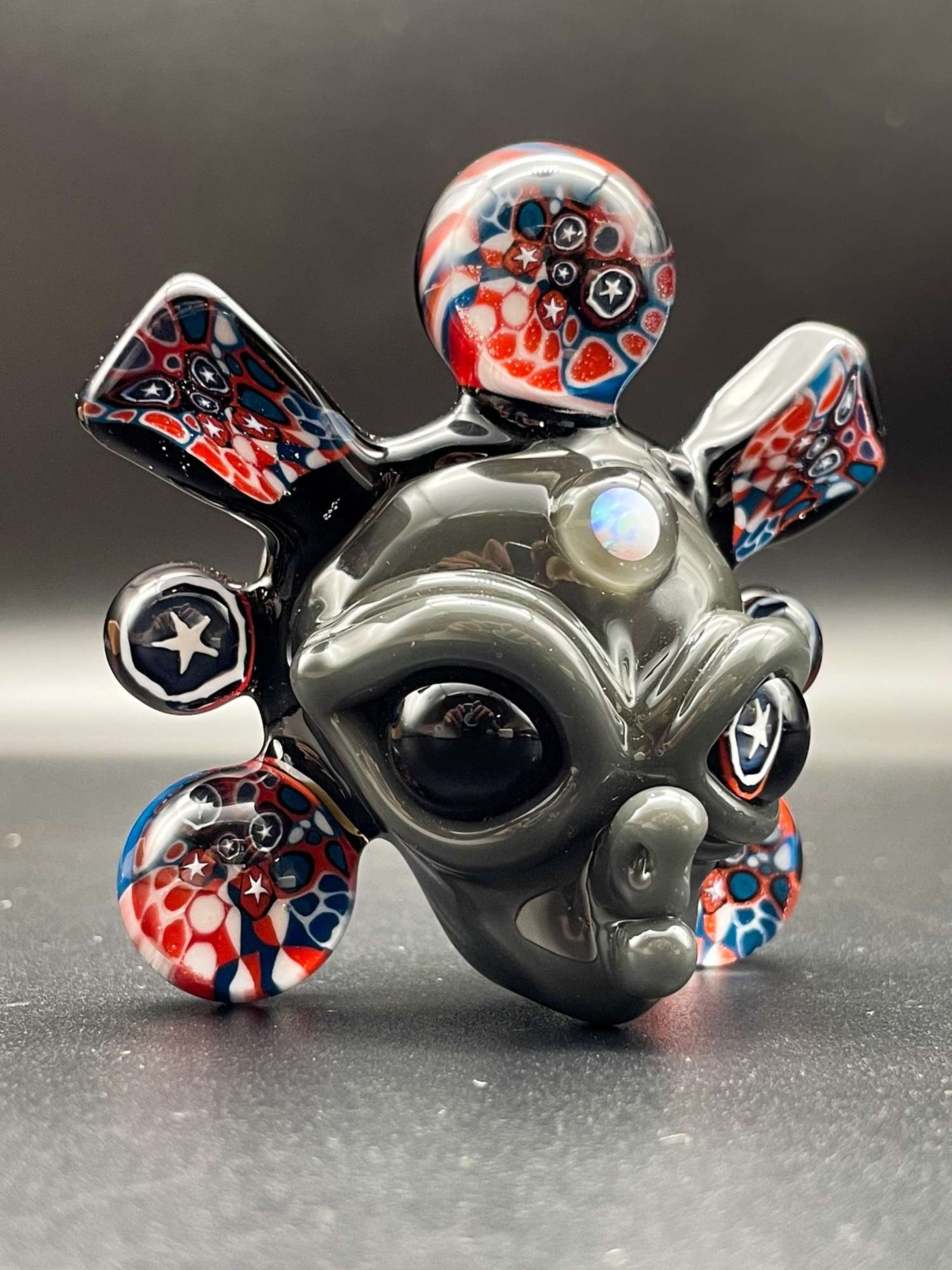 Preview pic of “Captain America” Alien Pendant Triple Collab