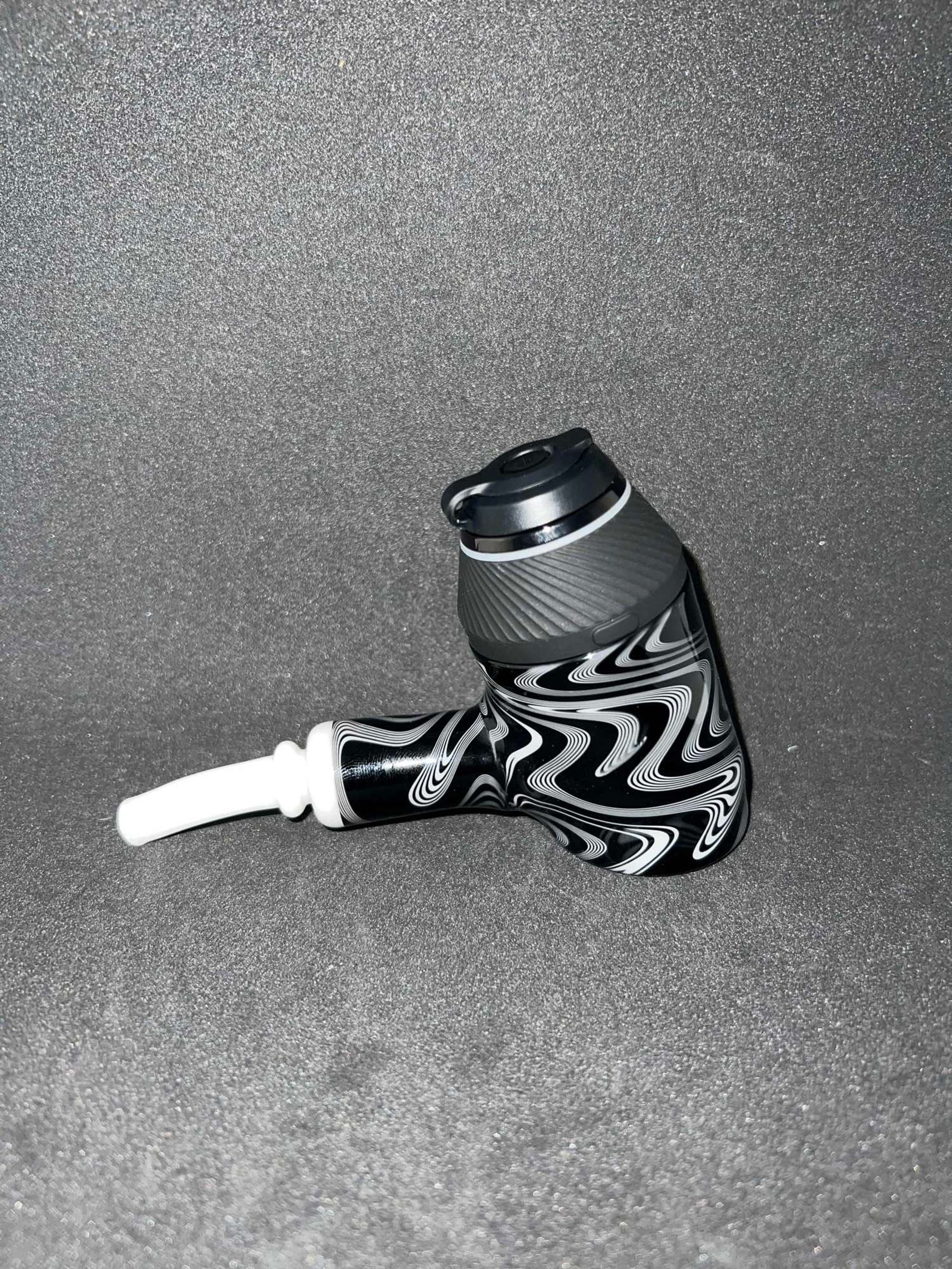Black and white jailhouse wig wag proxy lock image 0