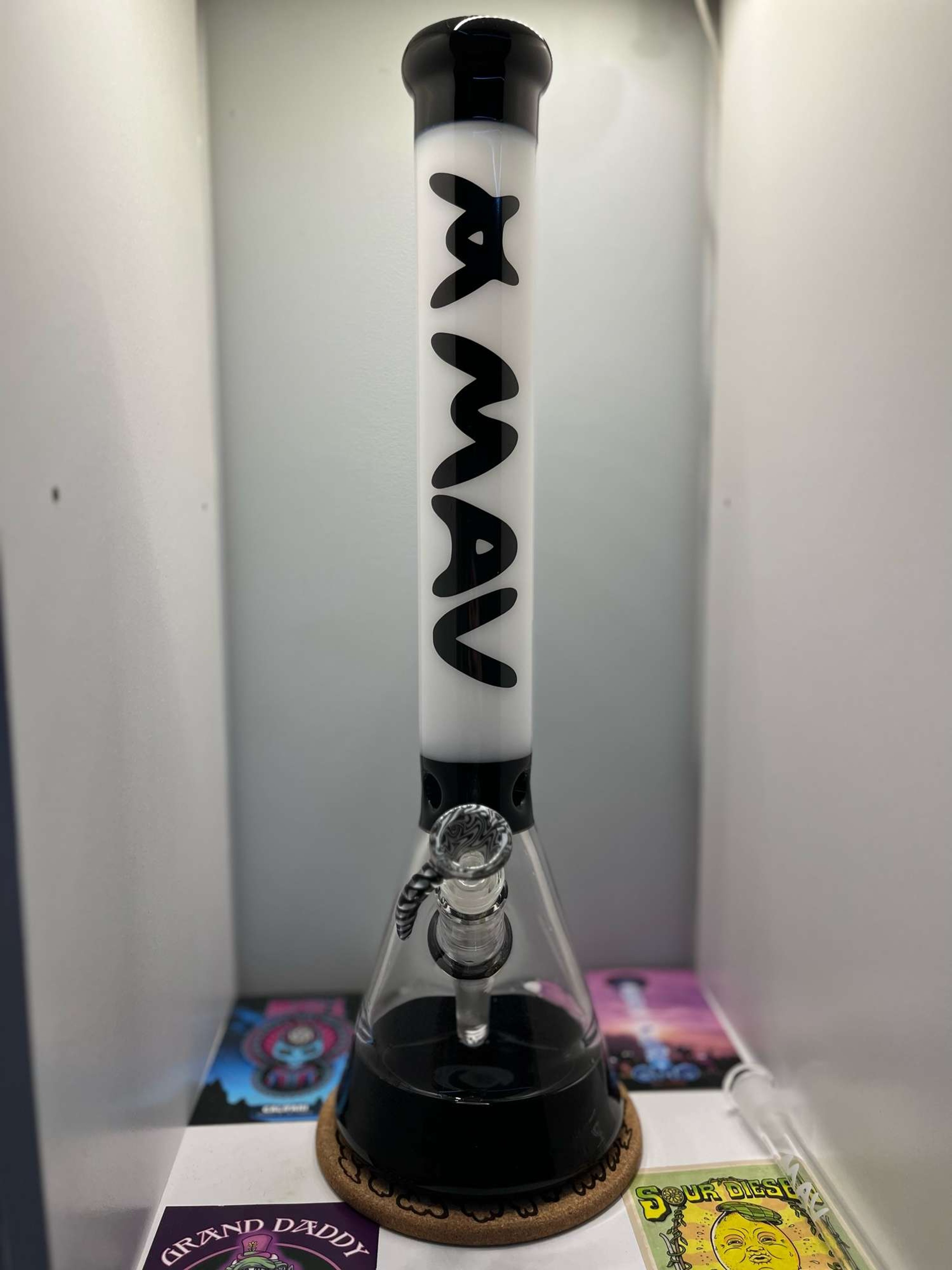 18” x 5mm Beaker From The Hermosa Collection By MAV GLASS image 0