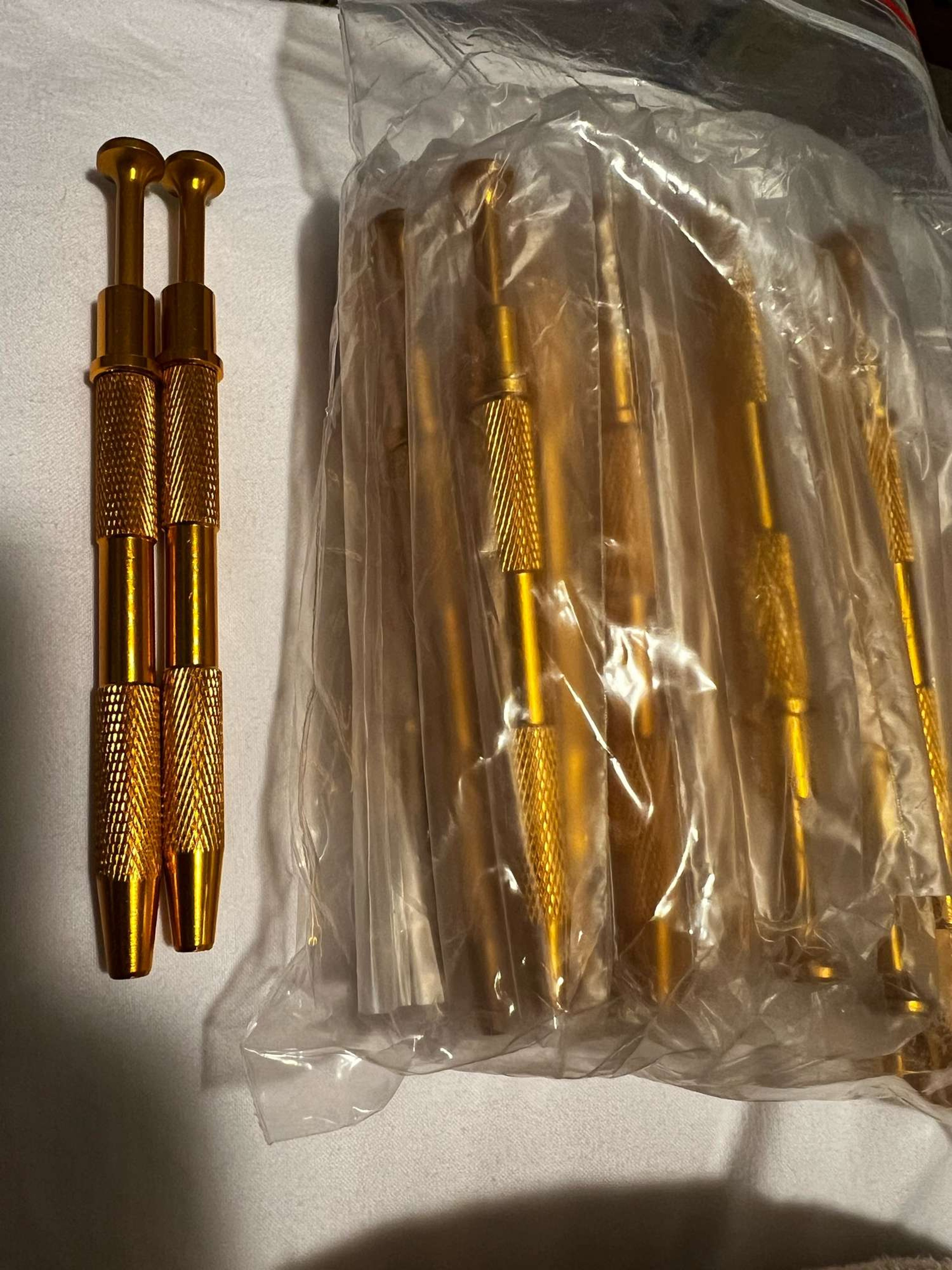 Preview pic of pearl grabbers