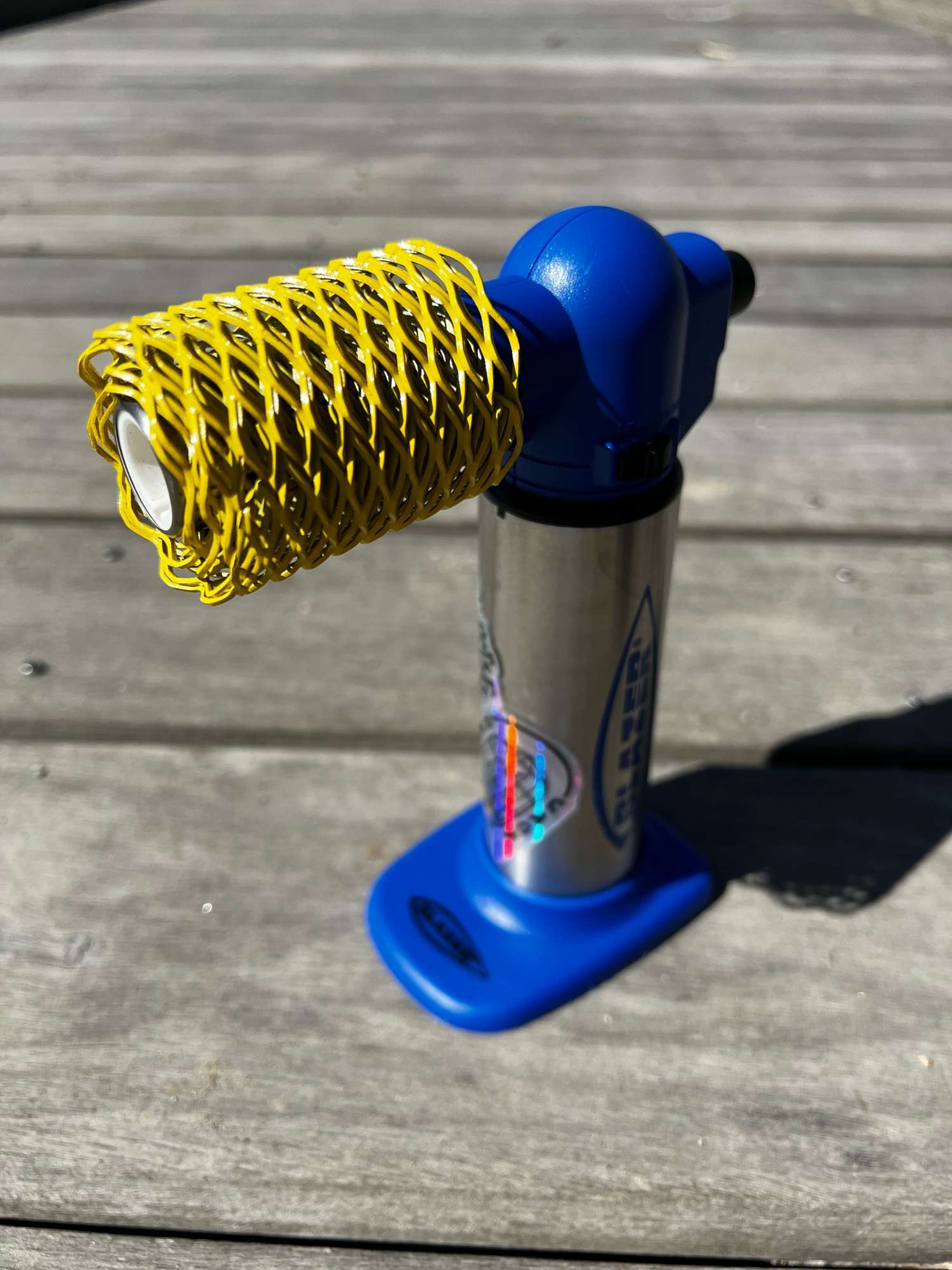 Preview pic of Torches and accessories 