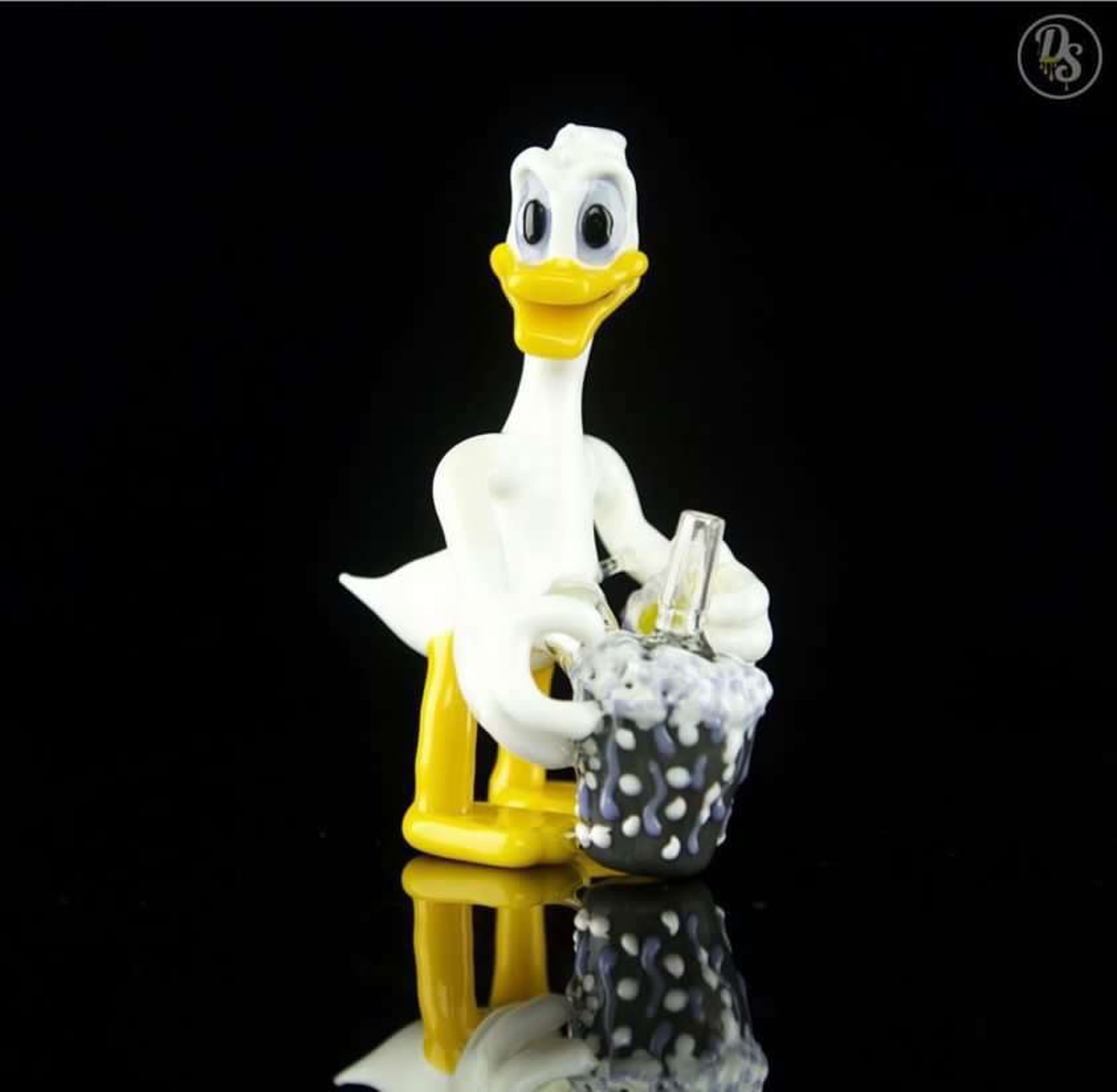 Lucid glass duck image 0