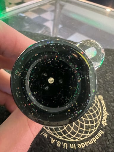 Preview pic of Amar 4-hole crushed opal vs.2