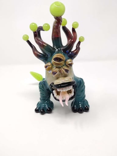 Preview pic of Kyru glass full standing monster