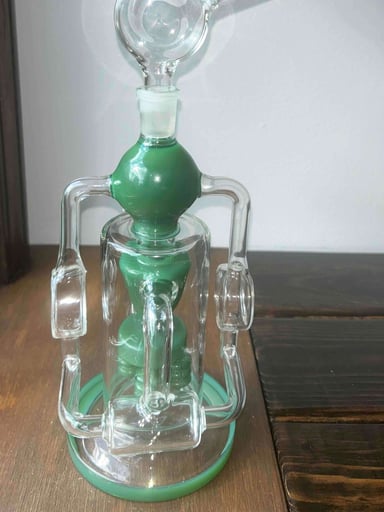 Preview pic of Green Triple Recycler Bong with detachable mouth piece