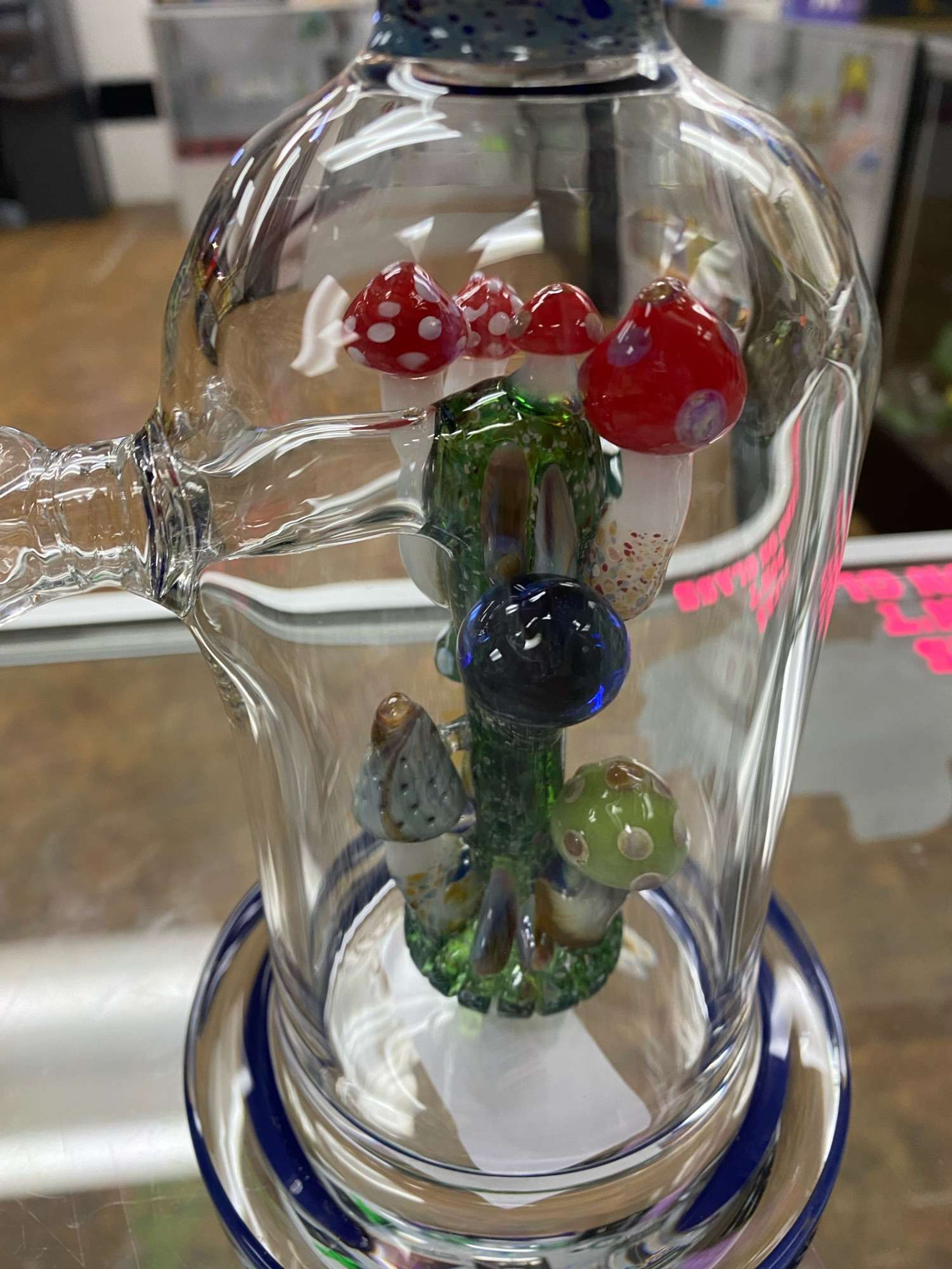 Preview pic of Mushroom bong