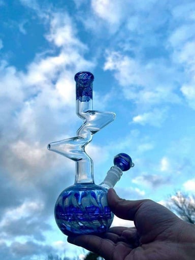 Preview pic of 10" Zong Bong Rig