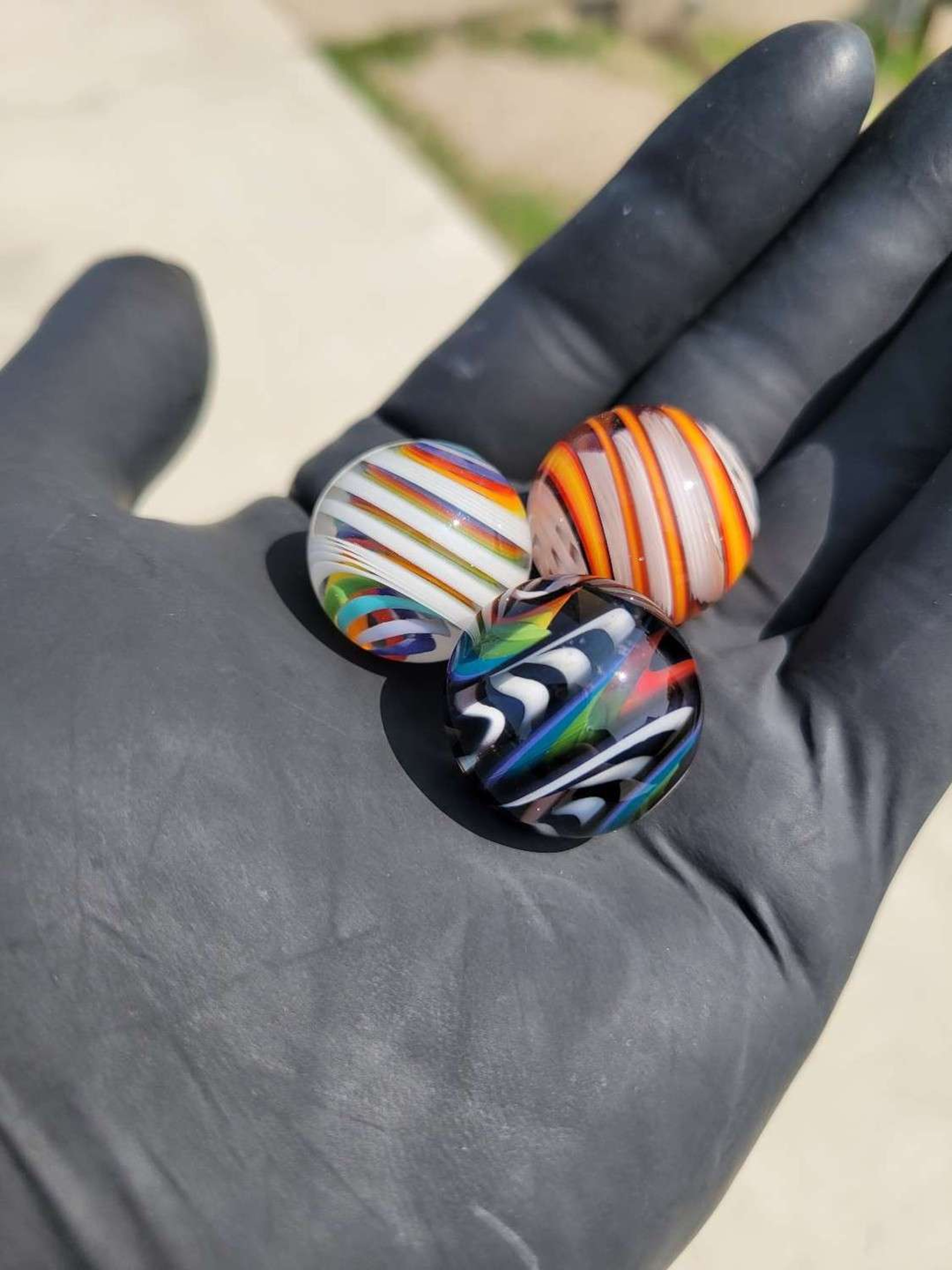 Wander Glass 25mm marbles image 0