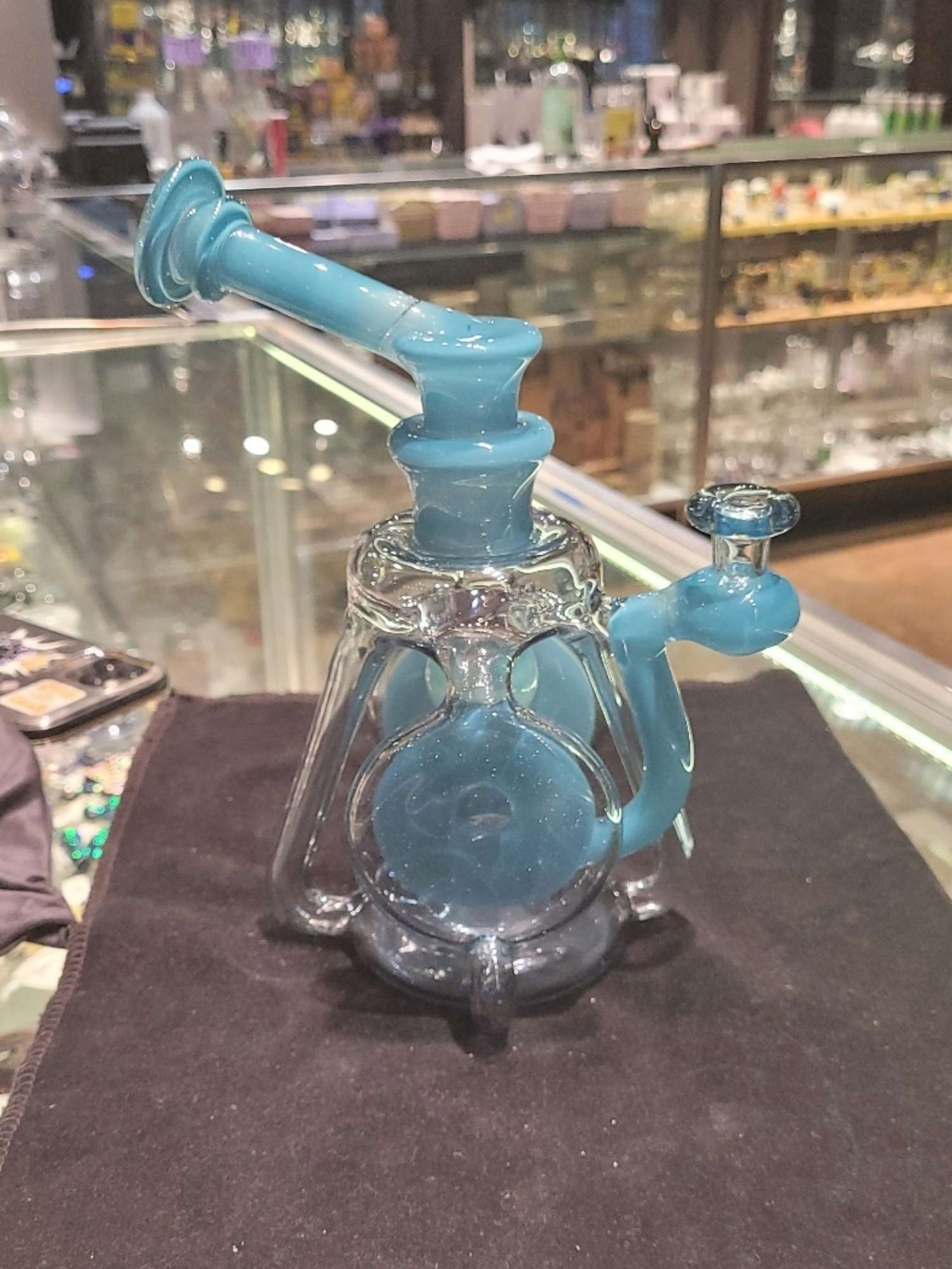 Preview pic of Alex G - Chandelier Recycler