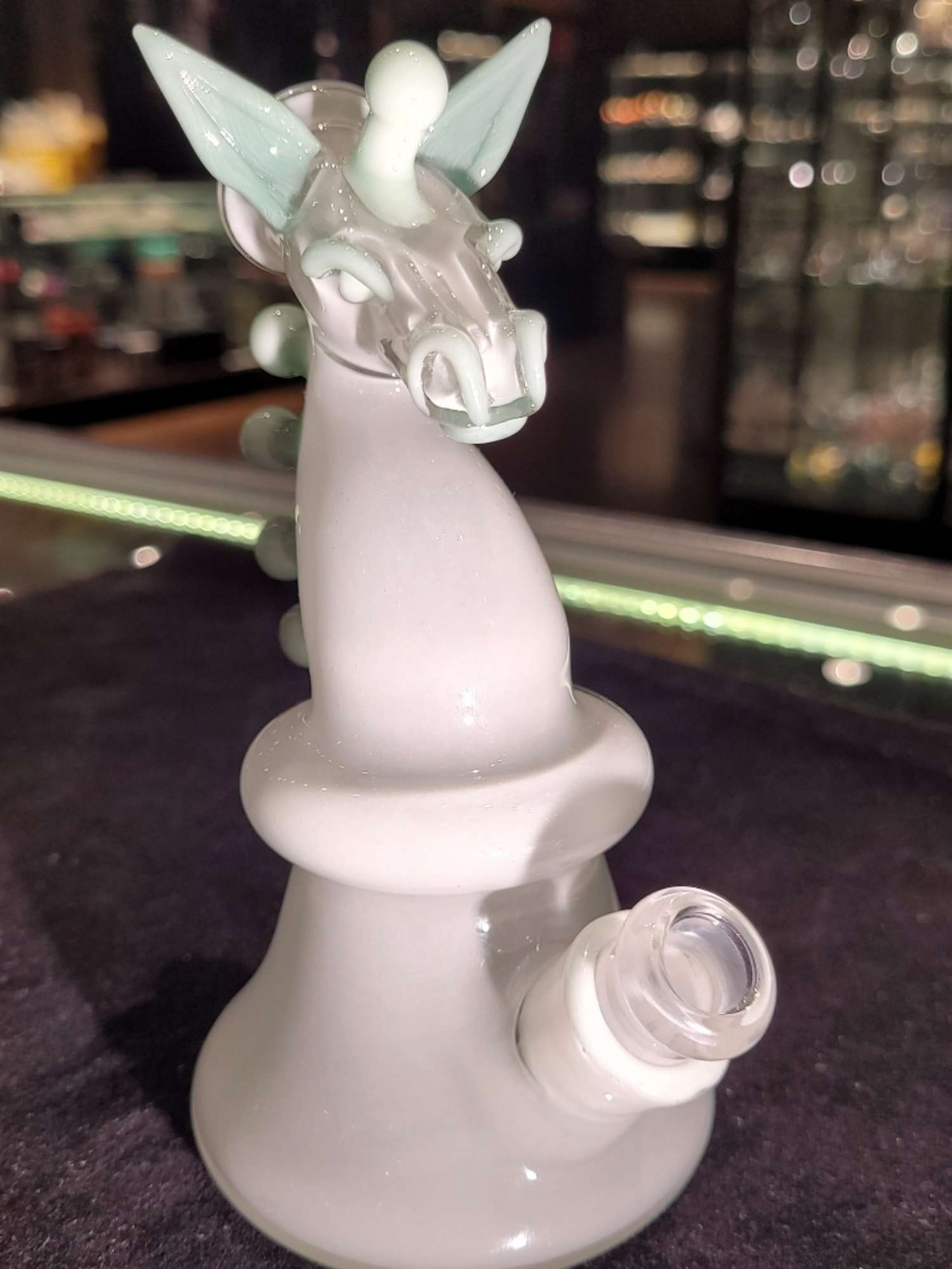 Preview pic of Halliecat chess piece knight rig