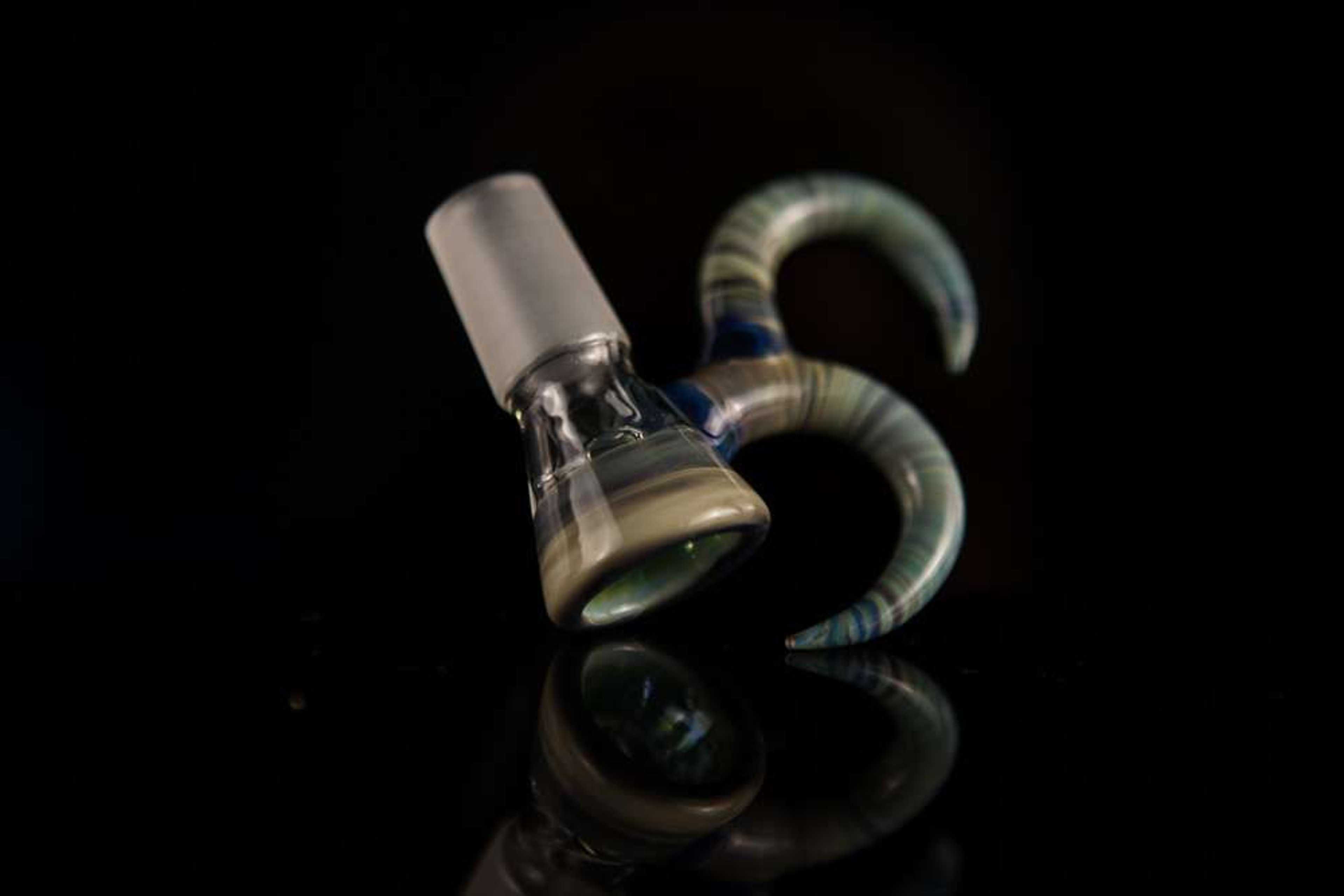 Preview pic of Gump Glass Slide 18/4