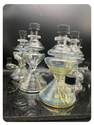 Preview pic of Hour Glass Bottle Capped No Splill FUMED 10 mm US MADE  Recycler