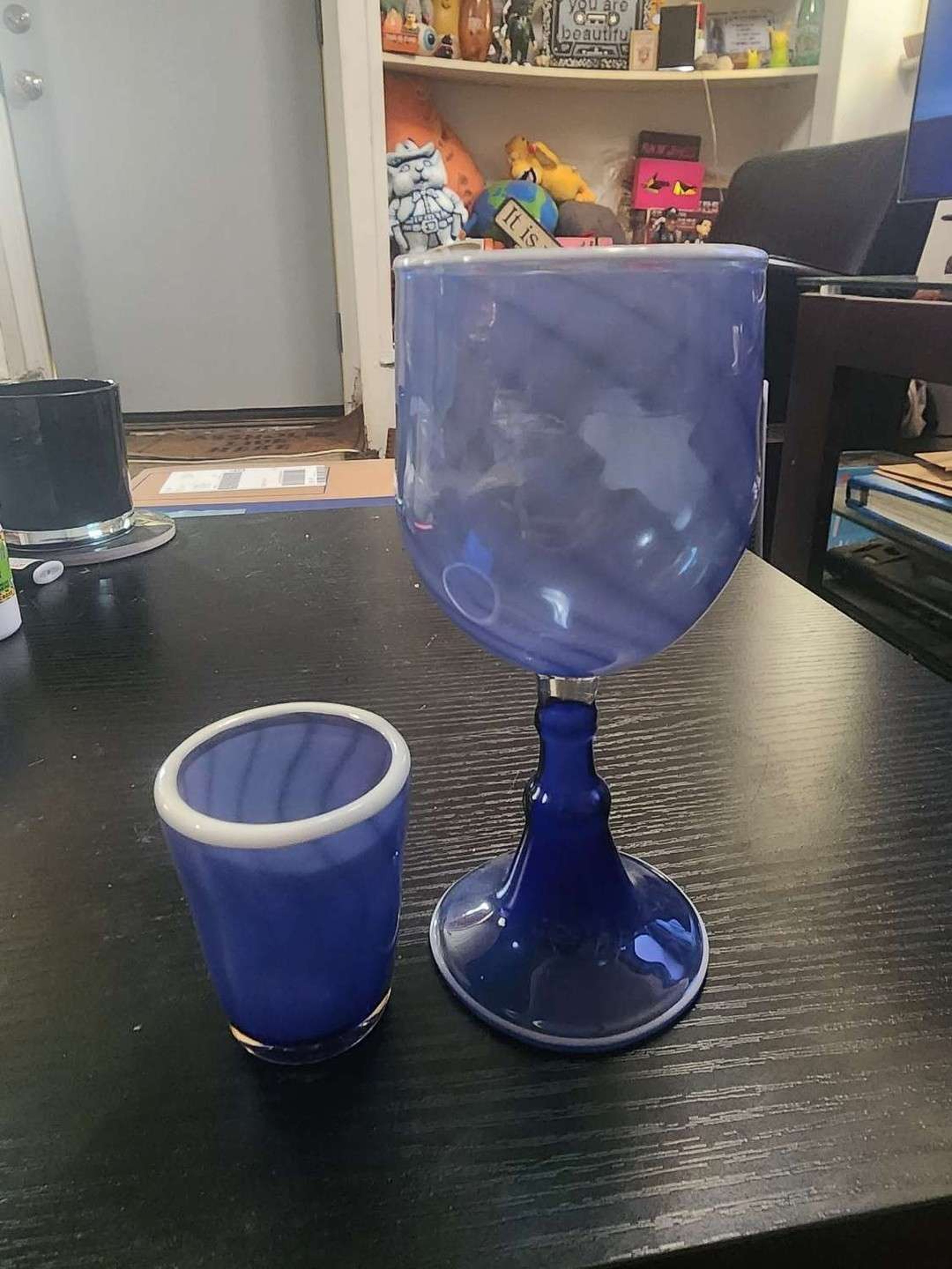 Rare 2018 Jason Lee drinking vessels set image 0