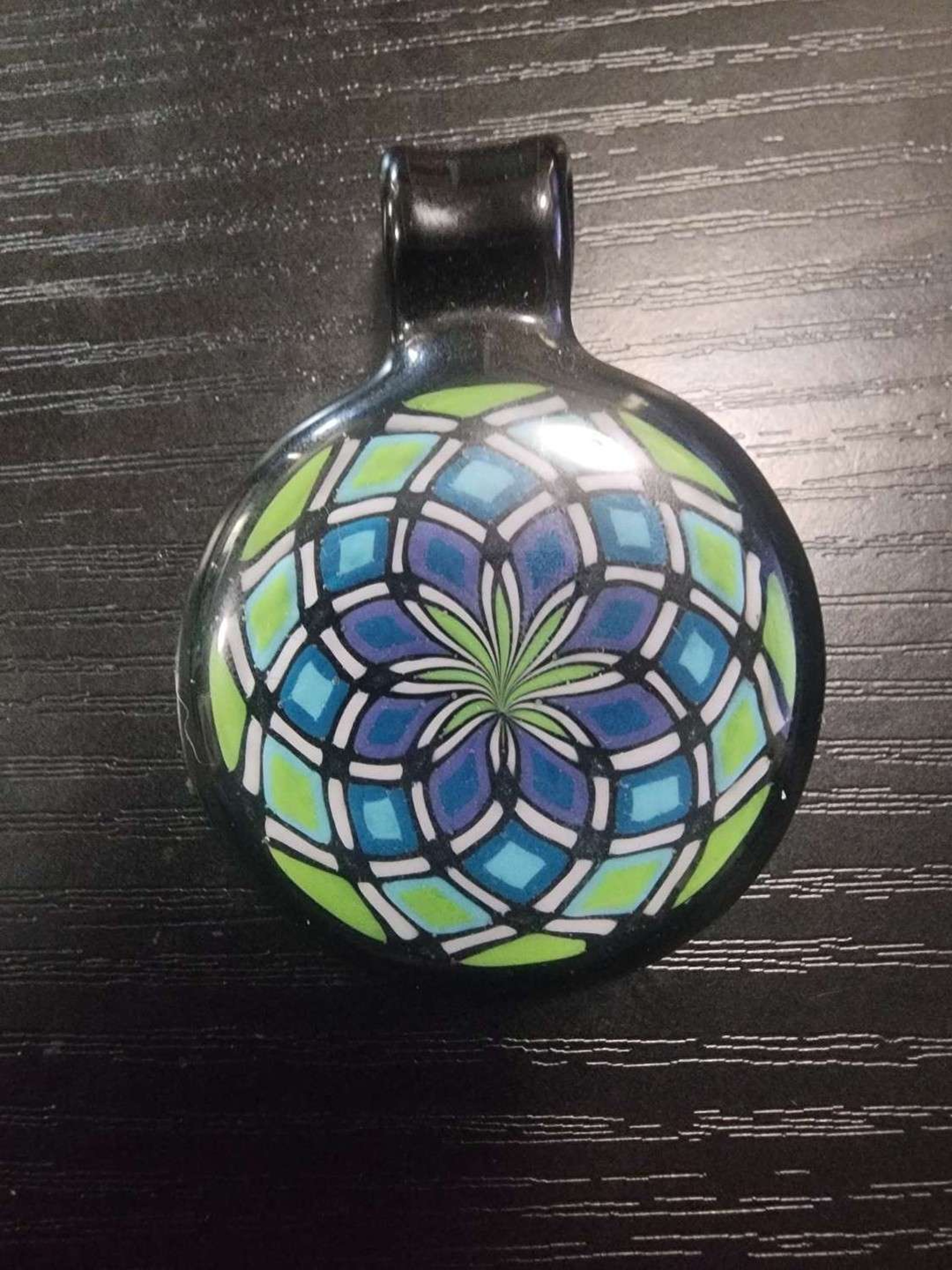 2015 Kevin Murray pendent image 0