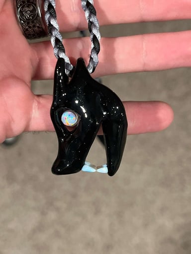 Preview pic of Roe Glass Opal Eye Shiny Charizard