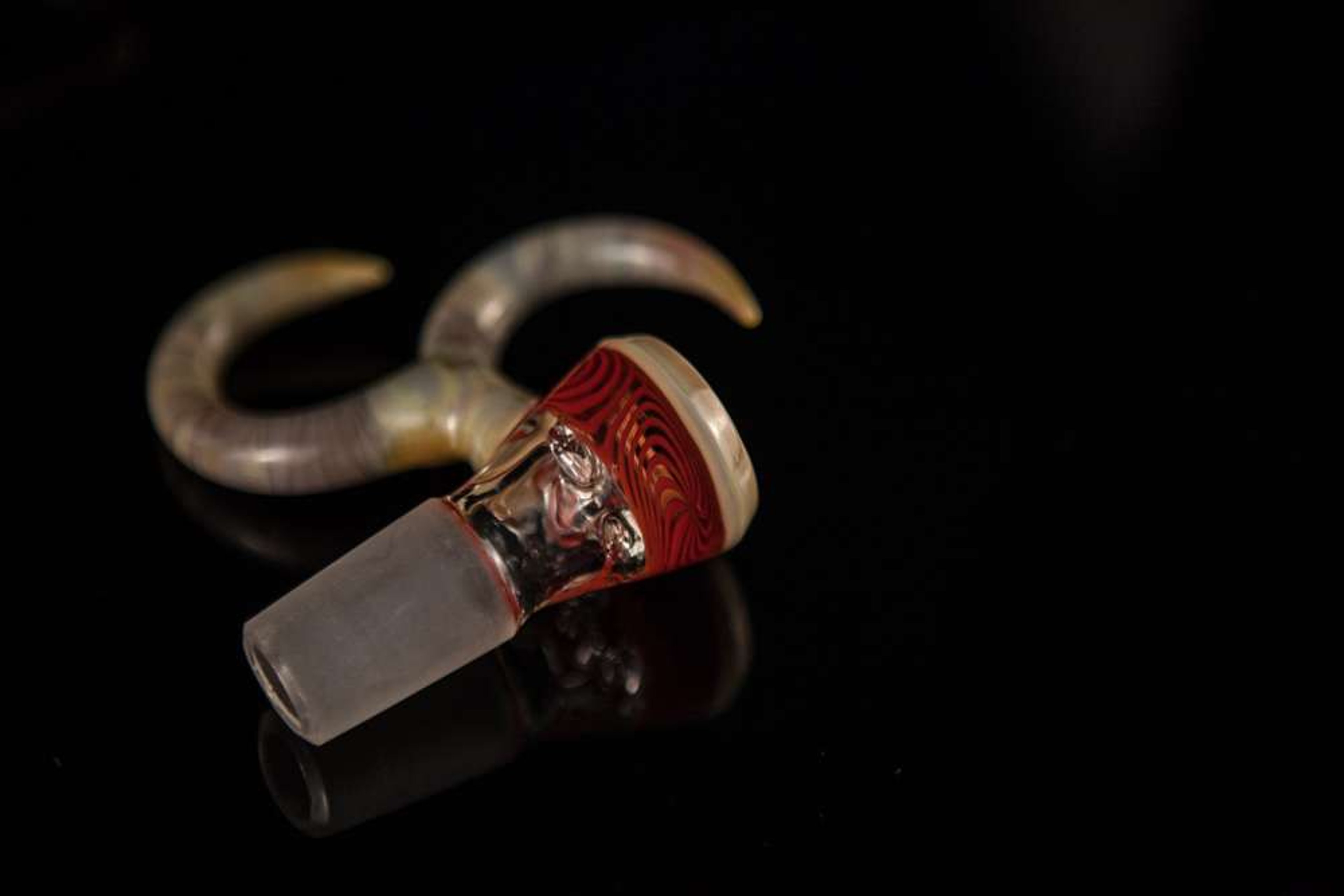 Preview pic of Gump Glass slide