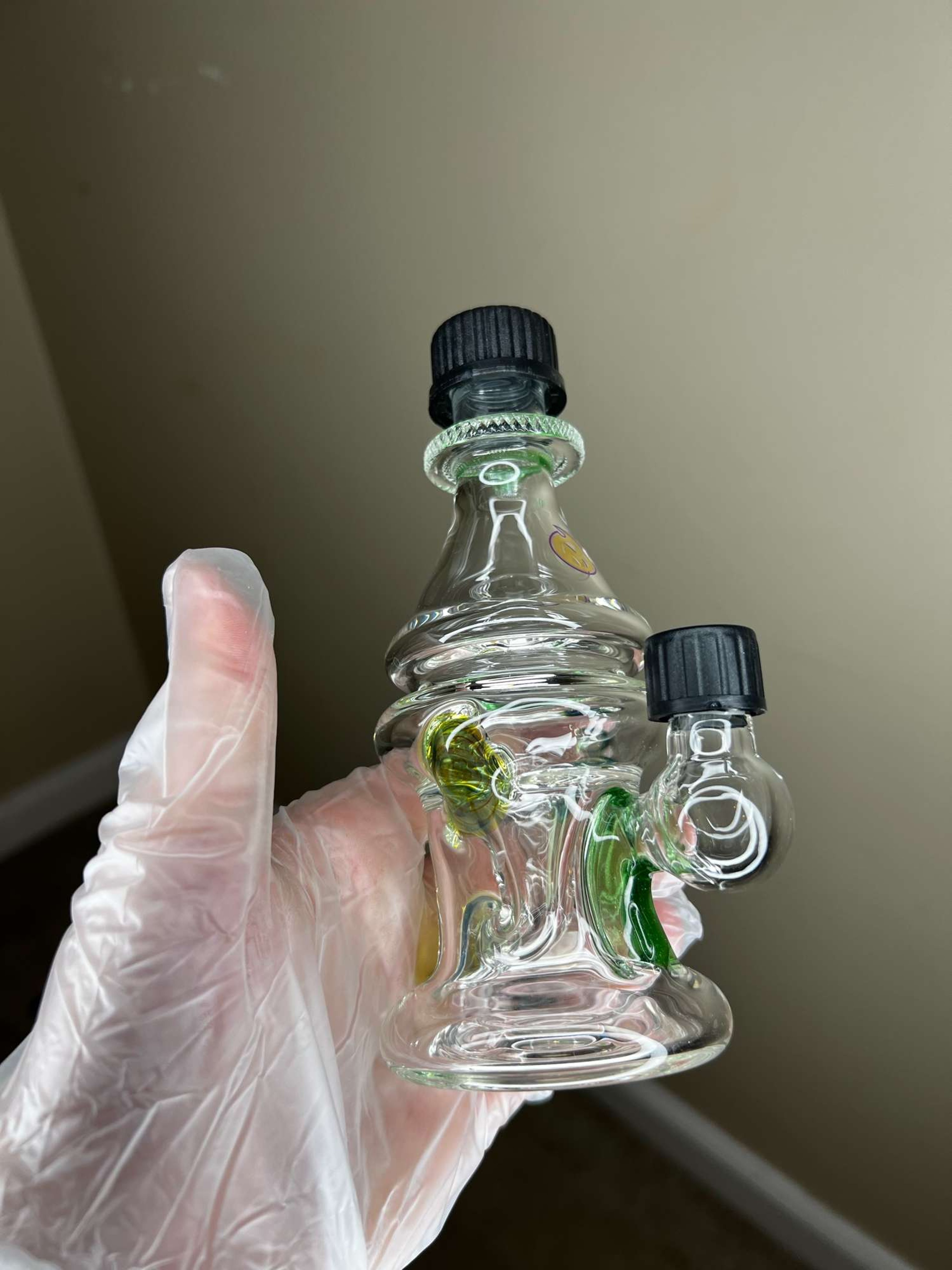 Double uptake recycler by Moocah glass image 0