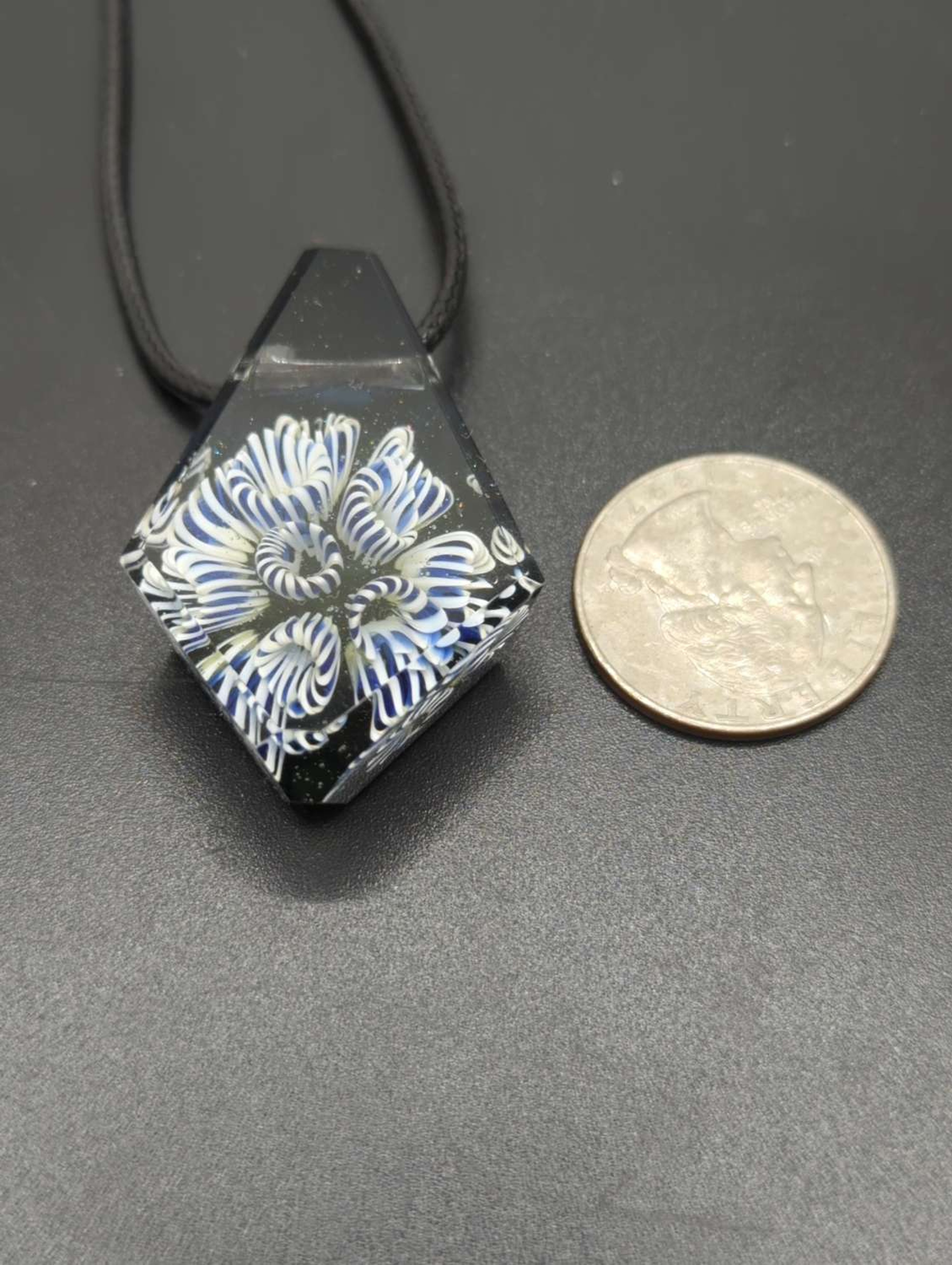 UV coral pendant (Vettori/Keri Glass Collab) image 0