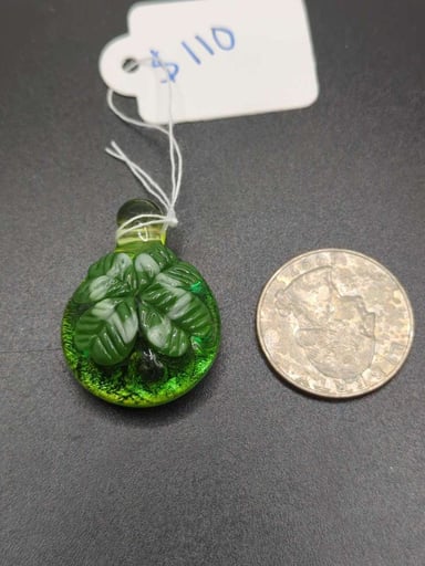 Preview pic of UV shamrock pendant 