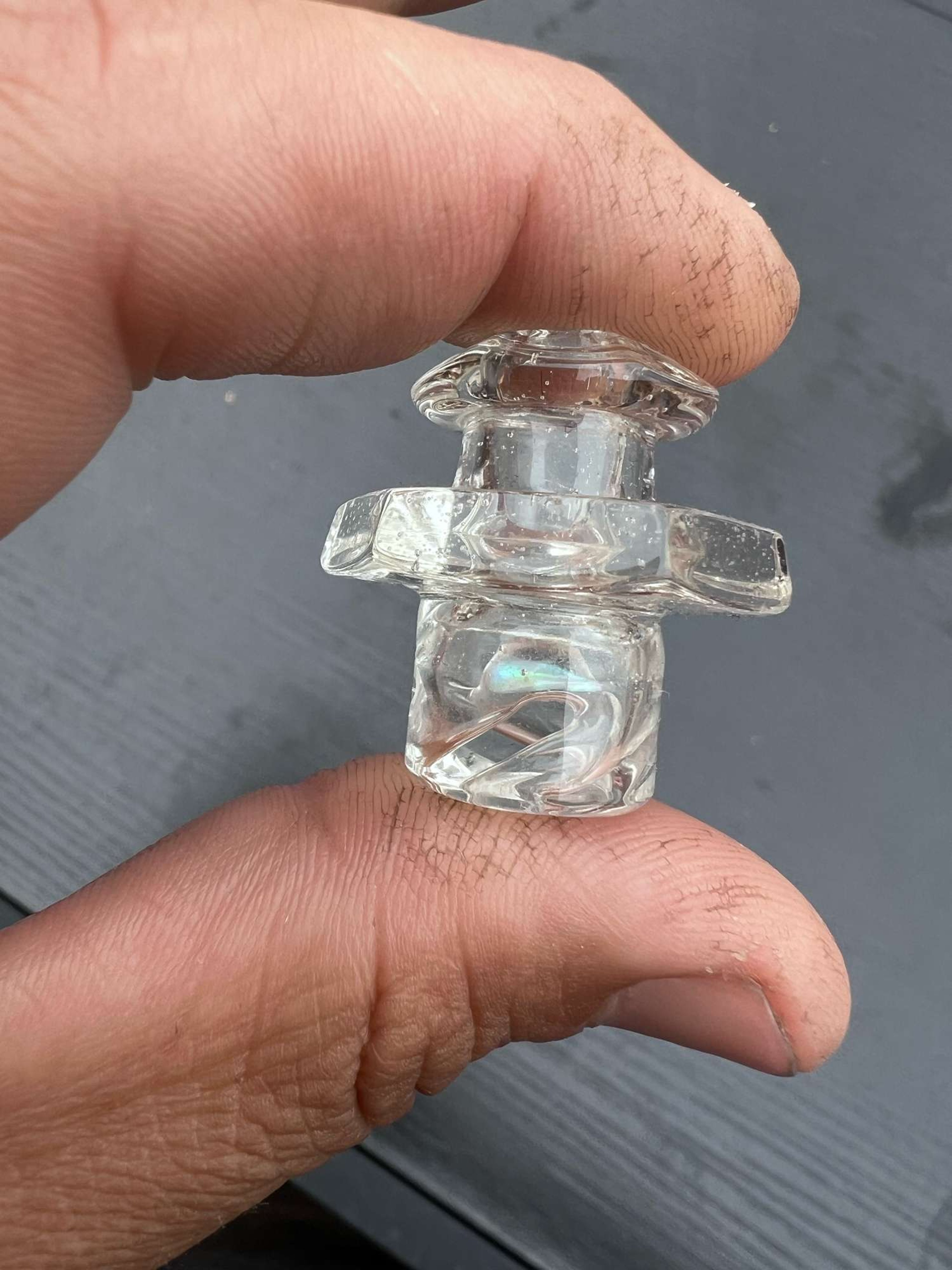 Uv reactive spinner cap with opal image 0