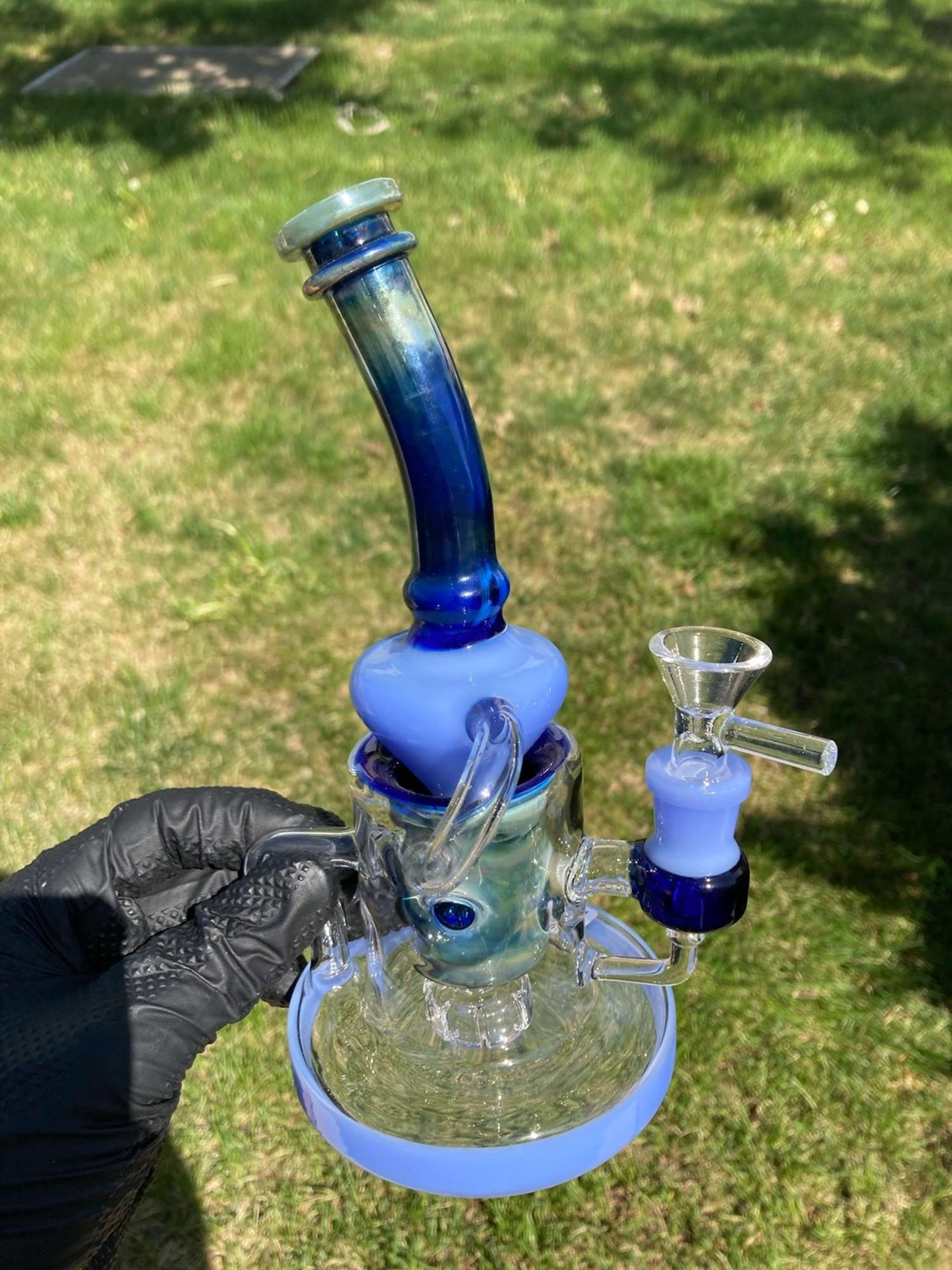 Preview pic of This Head Shop Glass