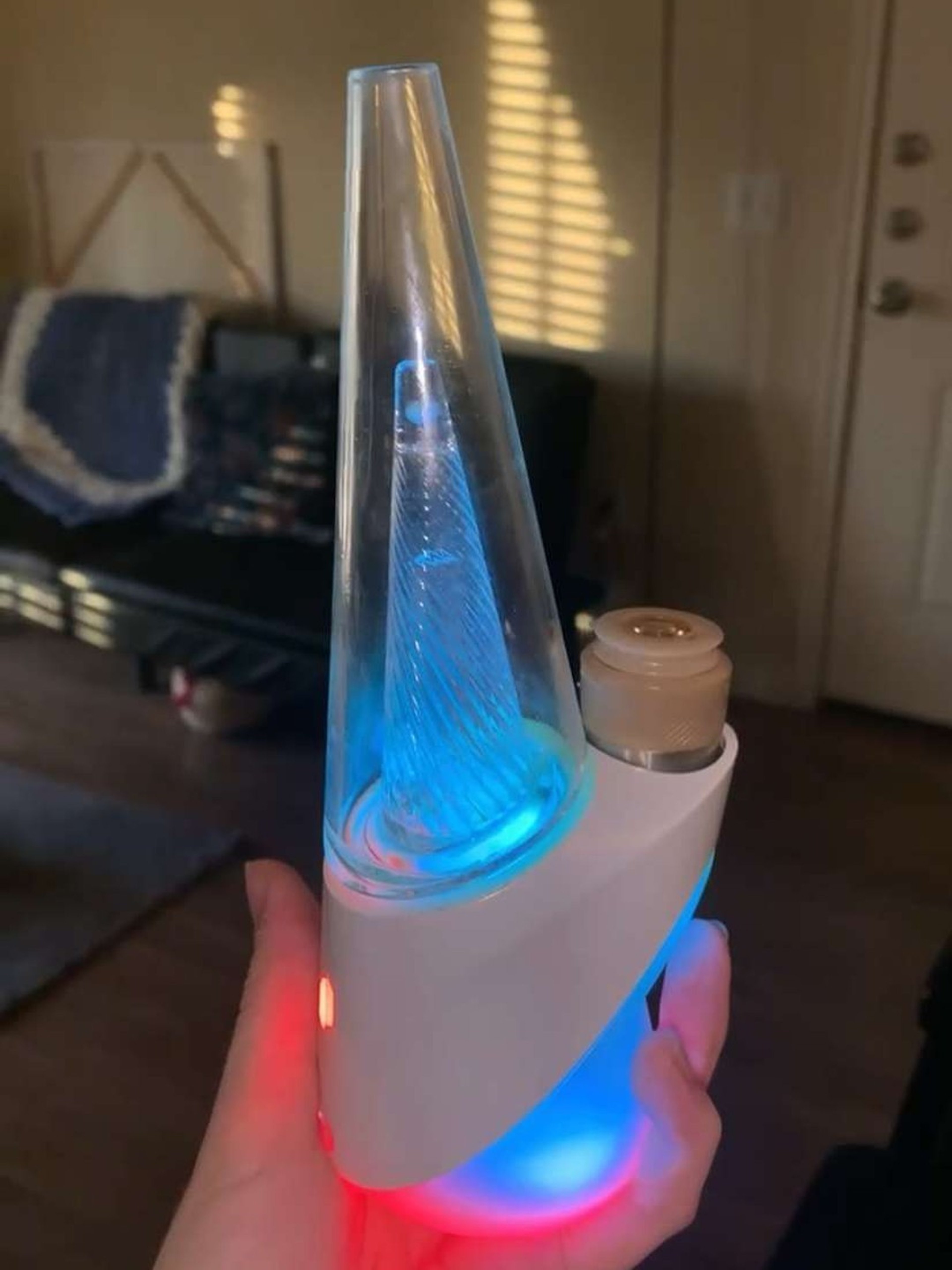 Preview pic of Puffco Peak Pro Opal 