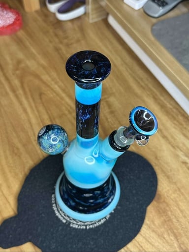 Preview pic of Ebox Space Rig Molten Aura Calypso, dark amethyst with some silver fume