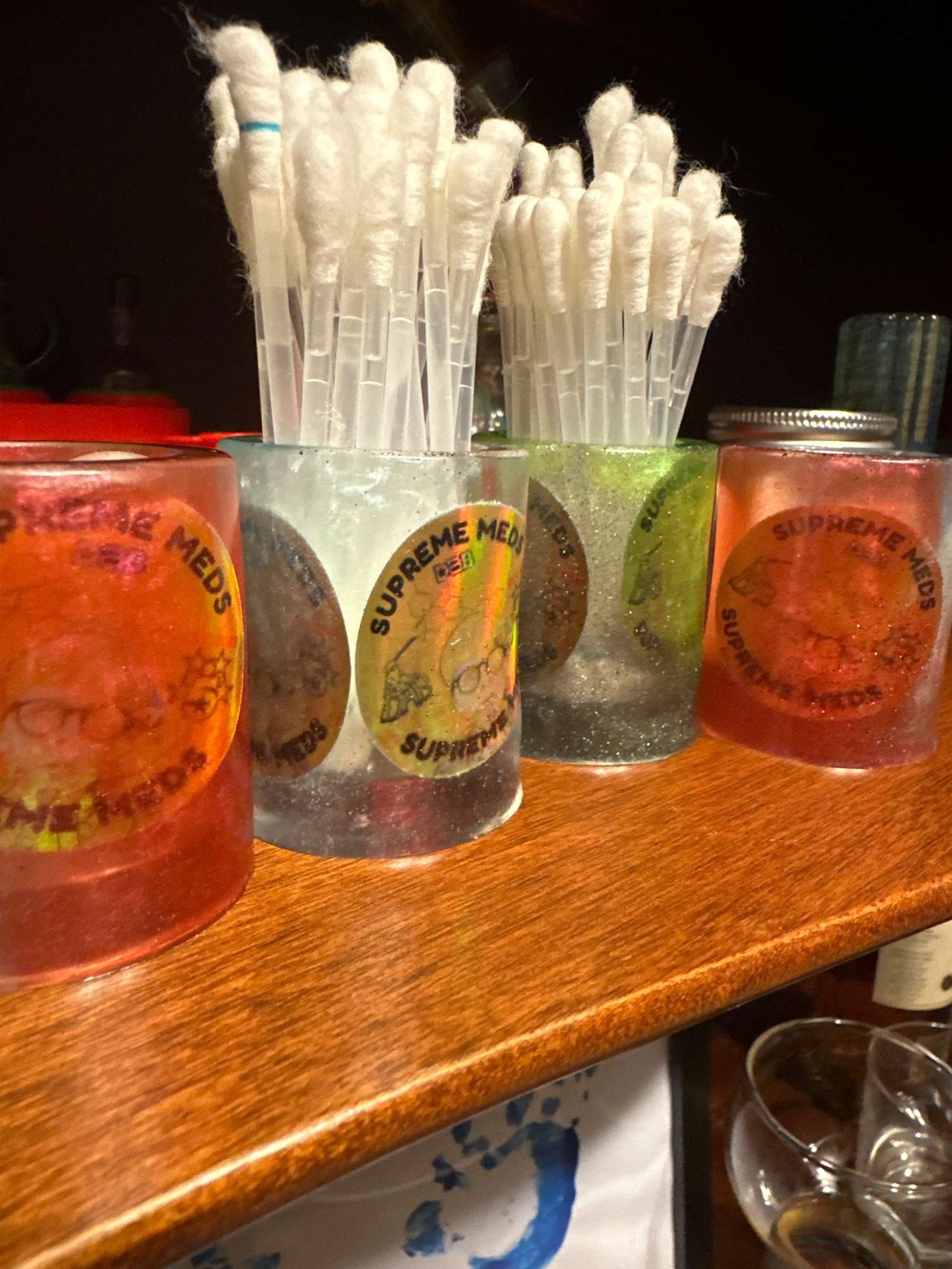Preview pic of QTIP HOLDER EPOXY RESIN
