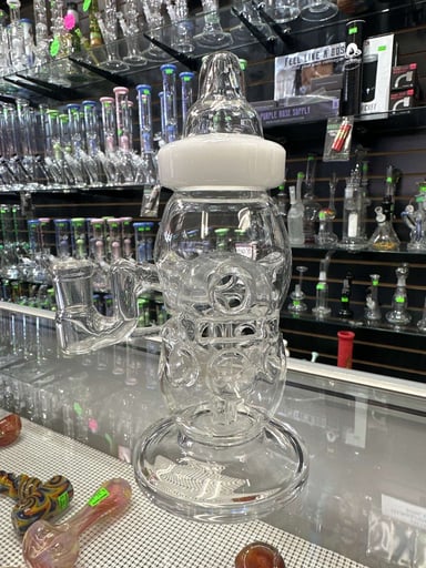 Preview pic of Baby bottle 
