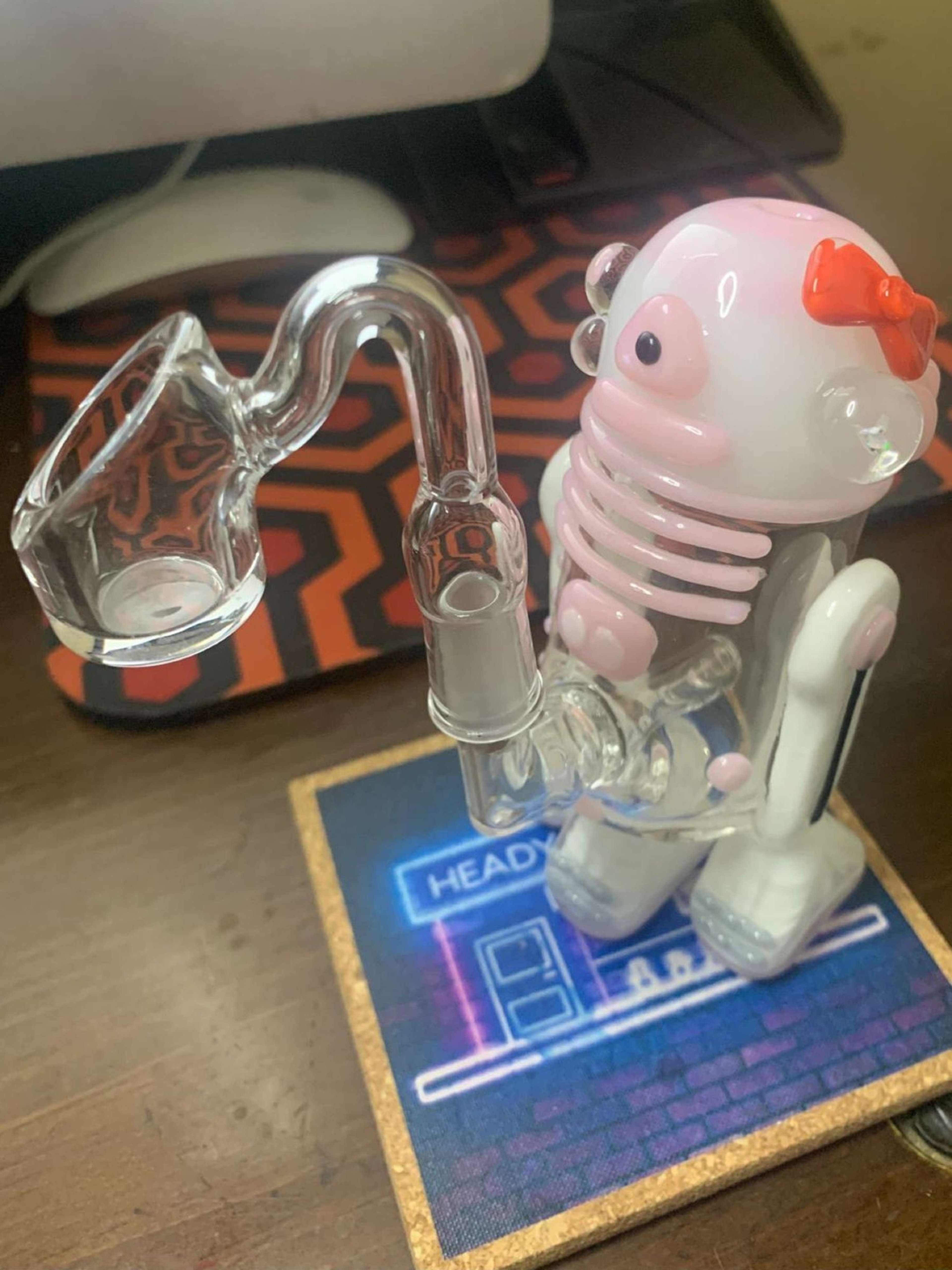 Preview pic of Pink R2D2 Robot Oil Rig & Banger