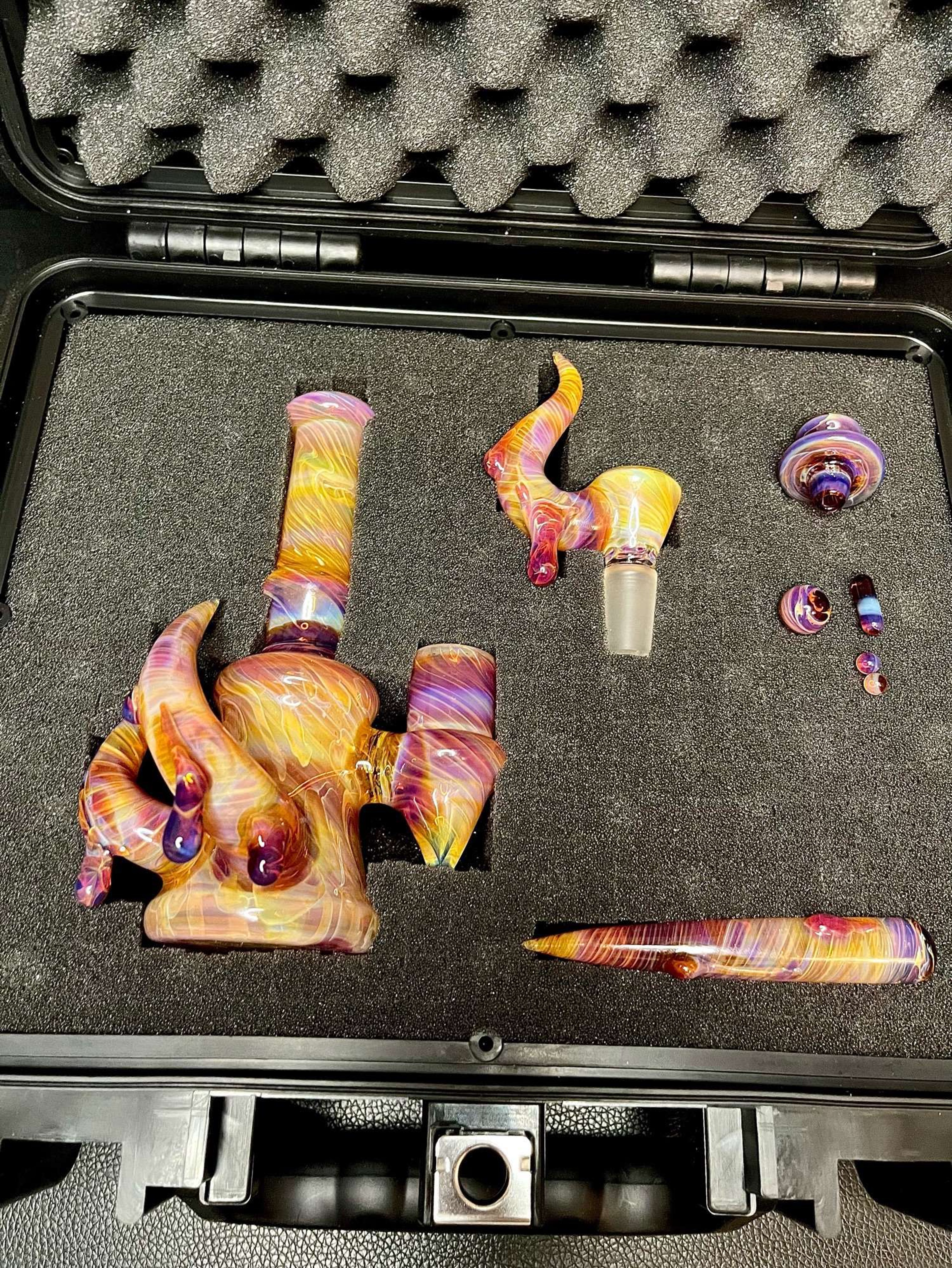 Preview pic of AP chaos 14mm banger hanger rig set with traveling case 