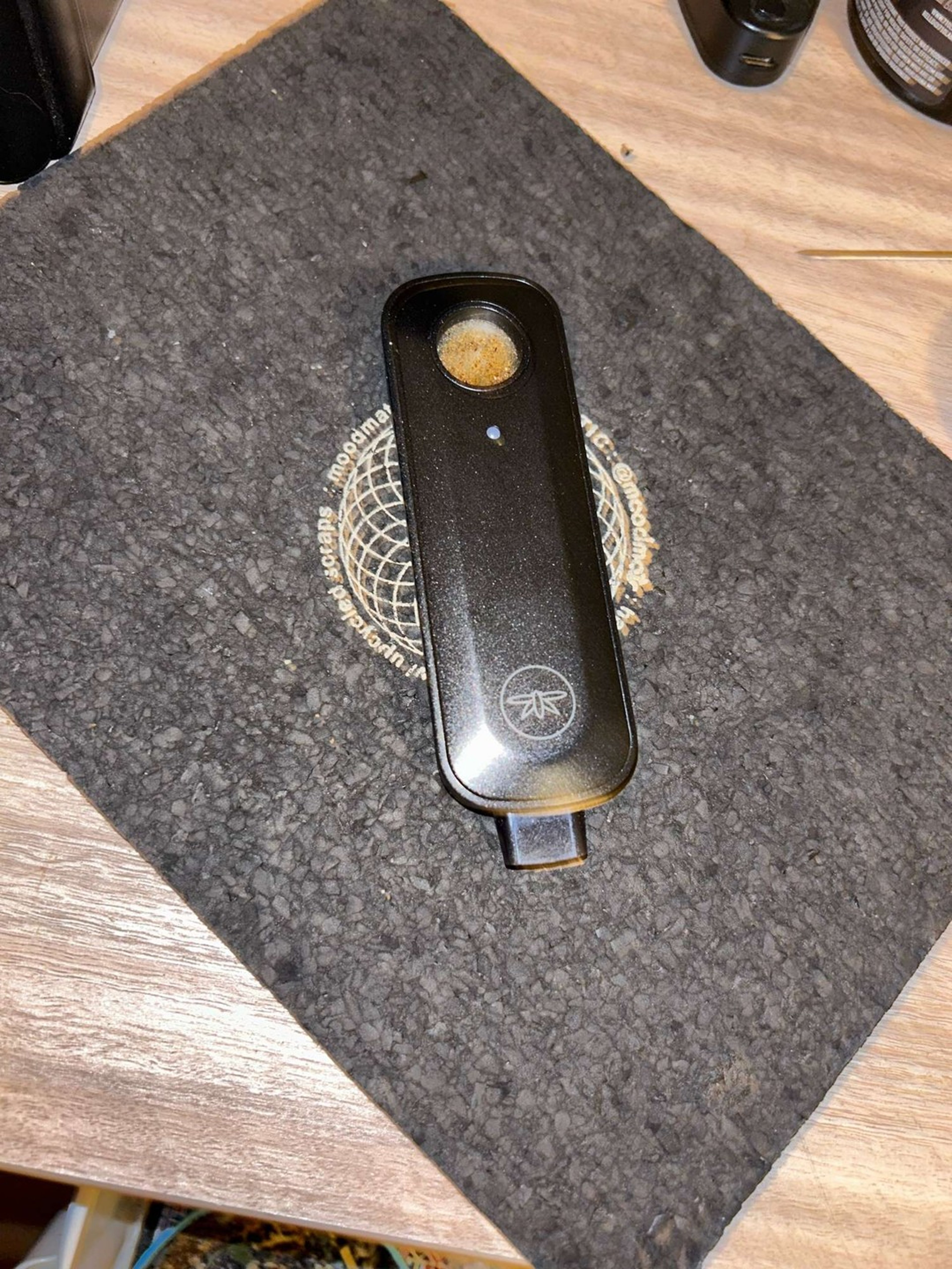 Preview pic of Firefly 2 vaporizer 9/10