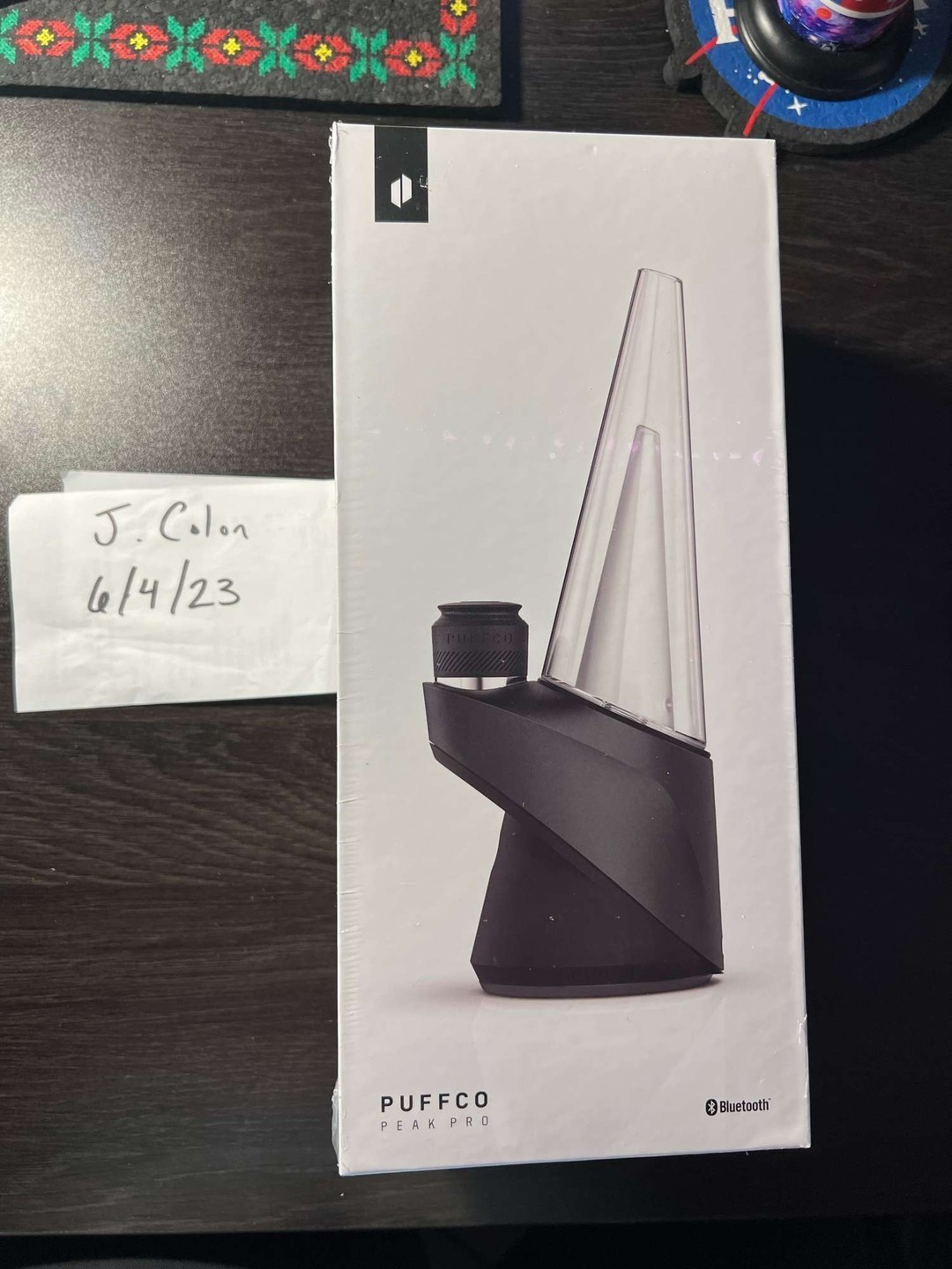 Sealed Puffco Peak Pro Brand New image 0