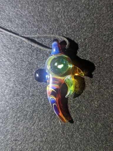 Preview pic of UV Dosh World Pendant