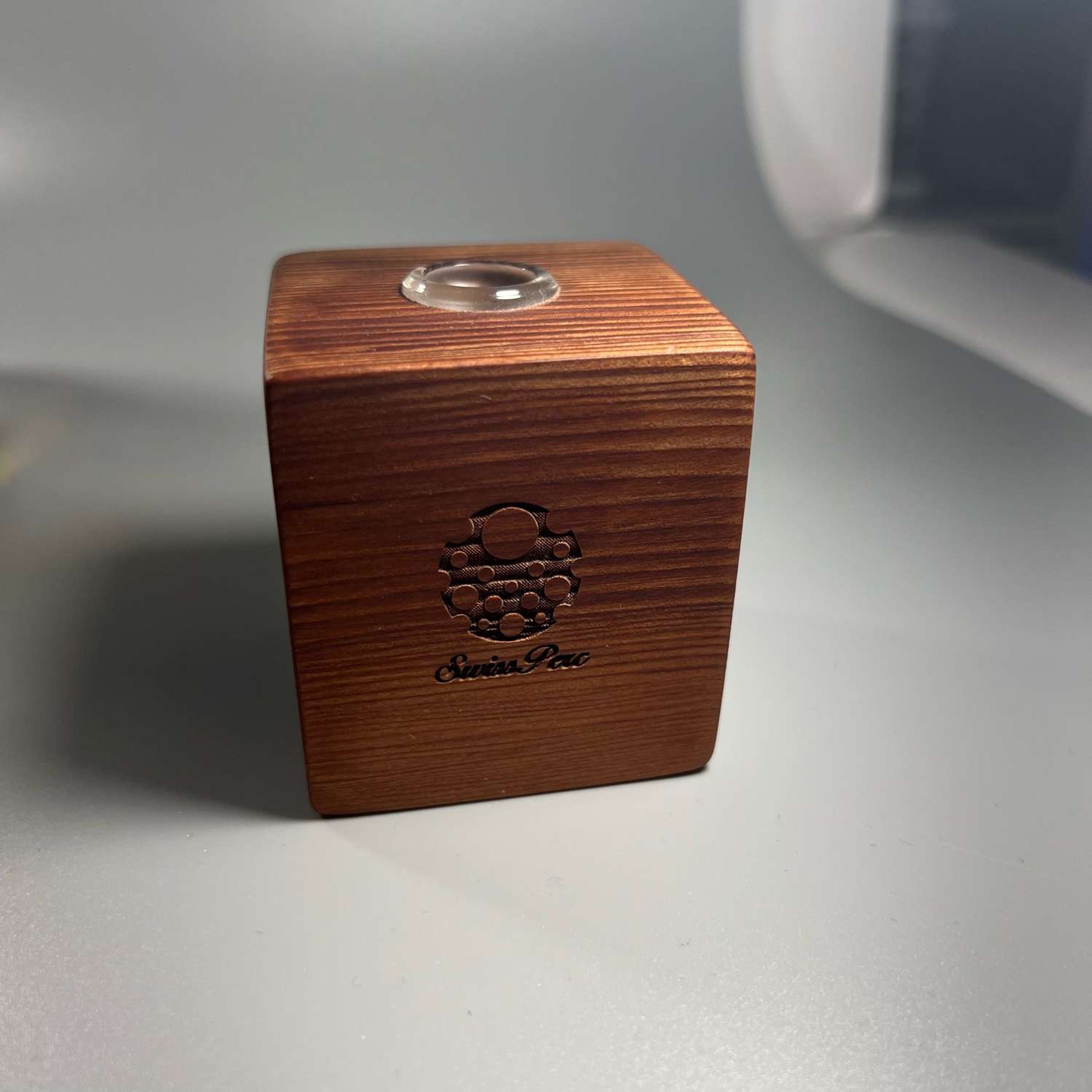 SwissPerc Studios 14mm Slide Stand image 0