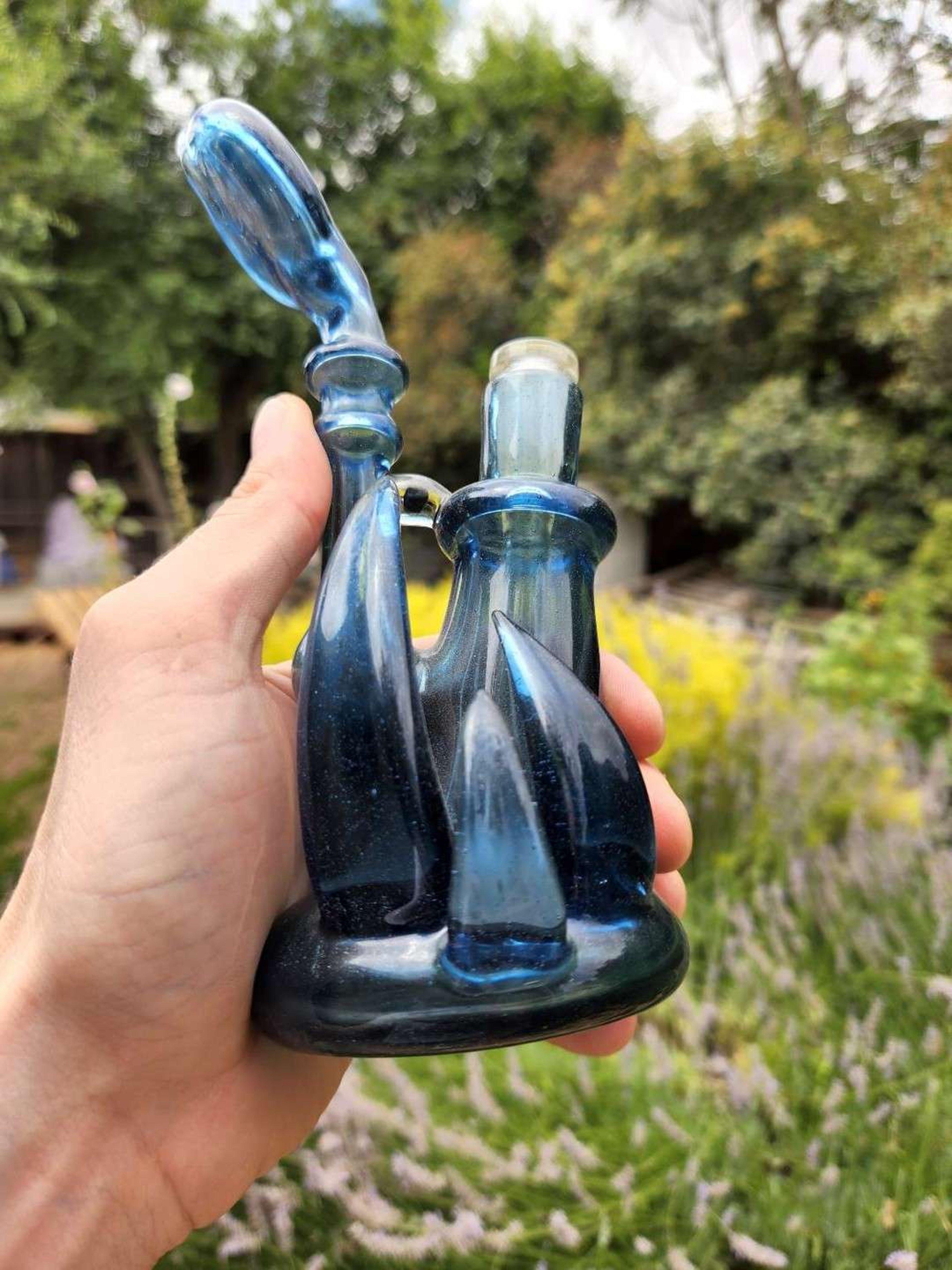 Preview pic of Heavy blue stardust bubbler