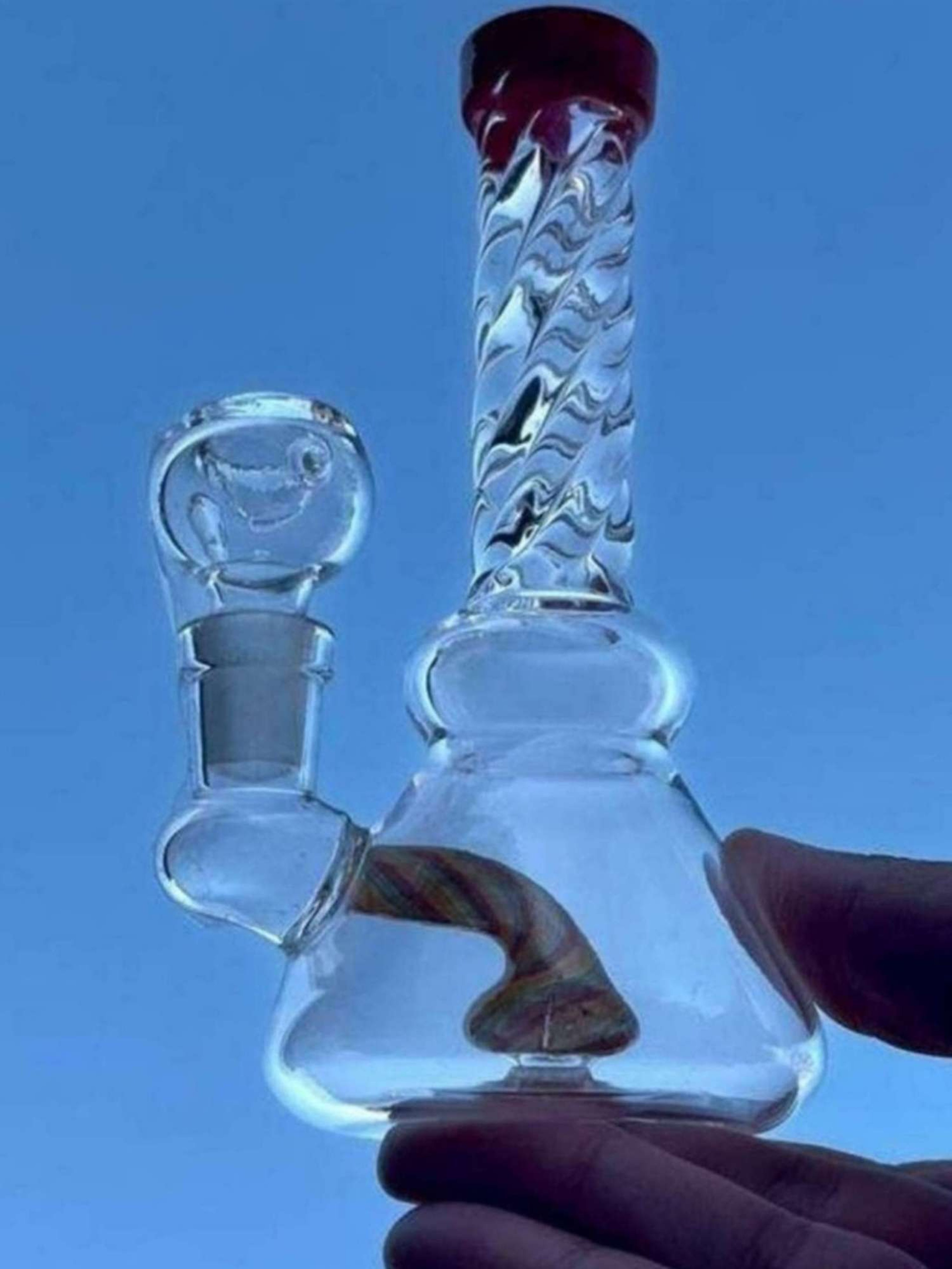 Preview pic of 6" Mini Glass Bong Rig