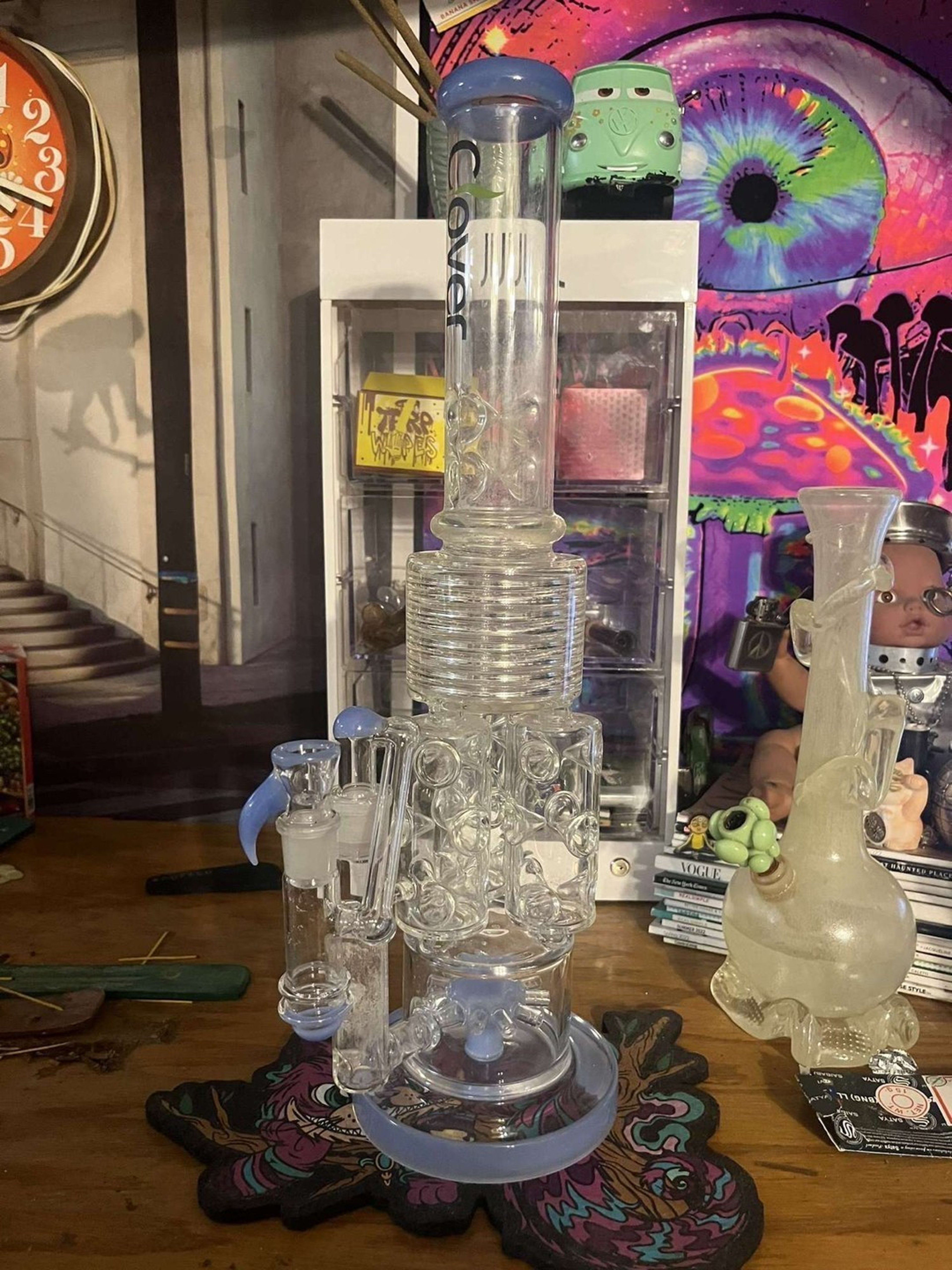 Clover Glass 24”inch (with papa p ash catcher) image 0