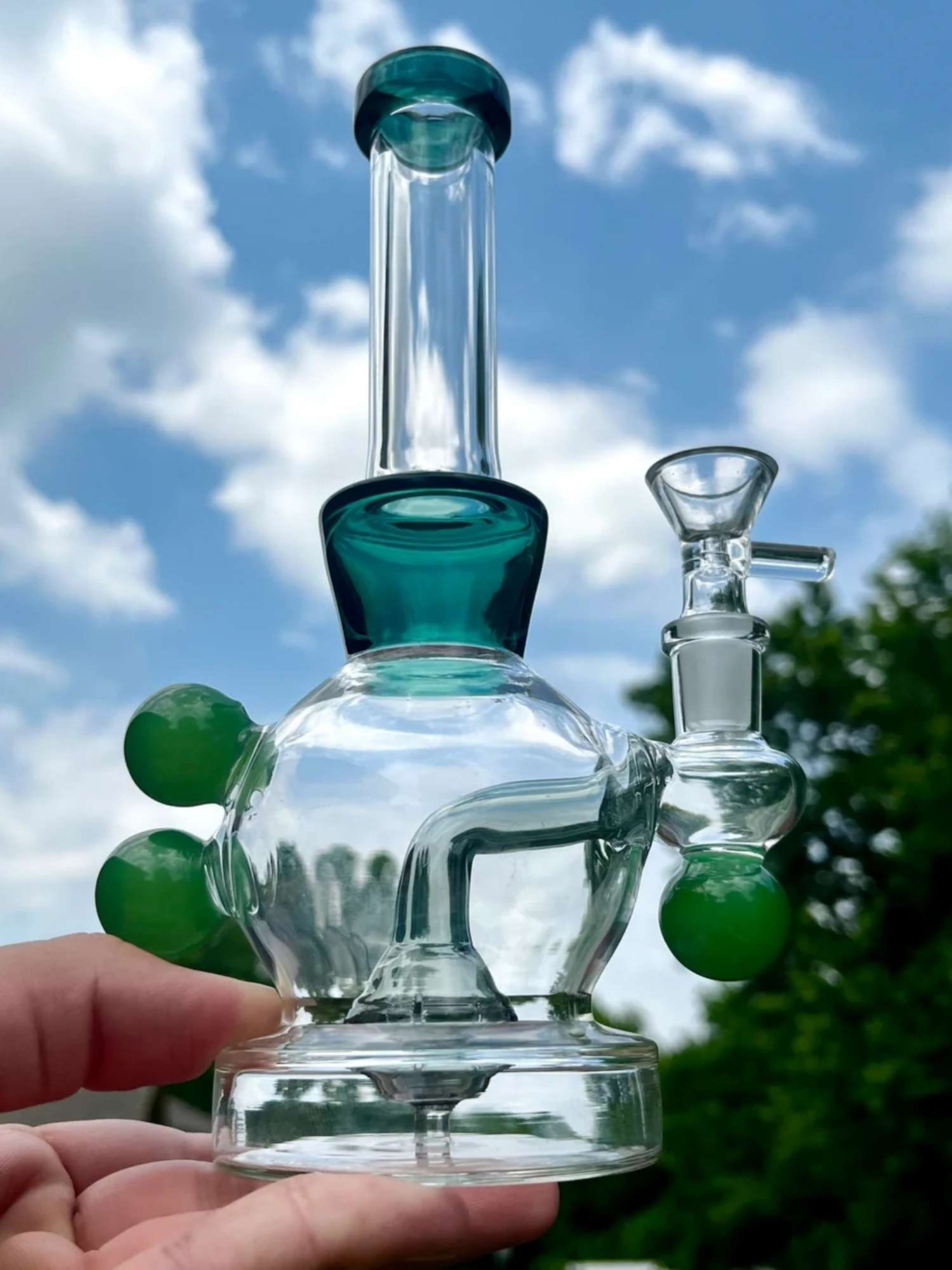 8" Straight Tube Star Perc Bubble Bong
image 0