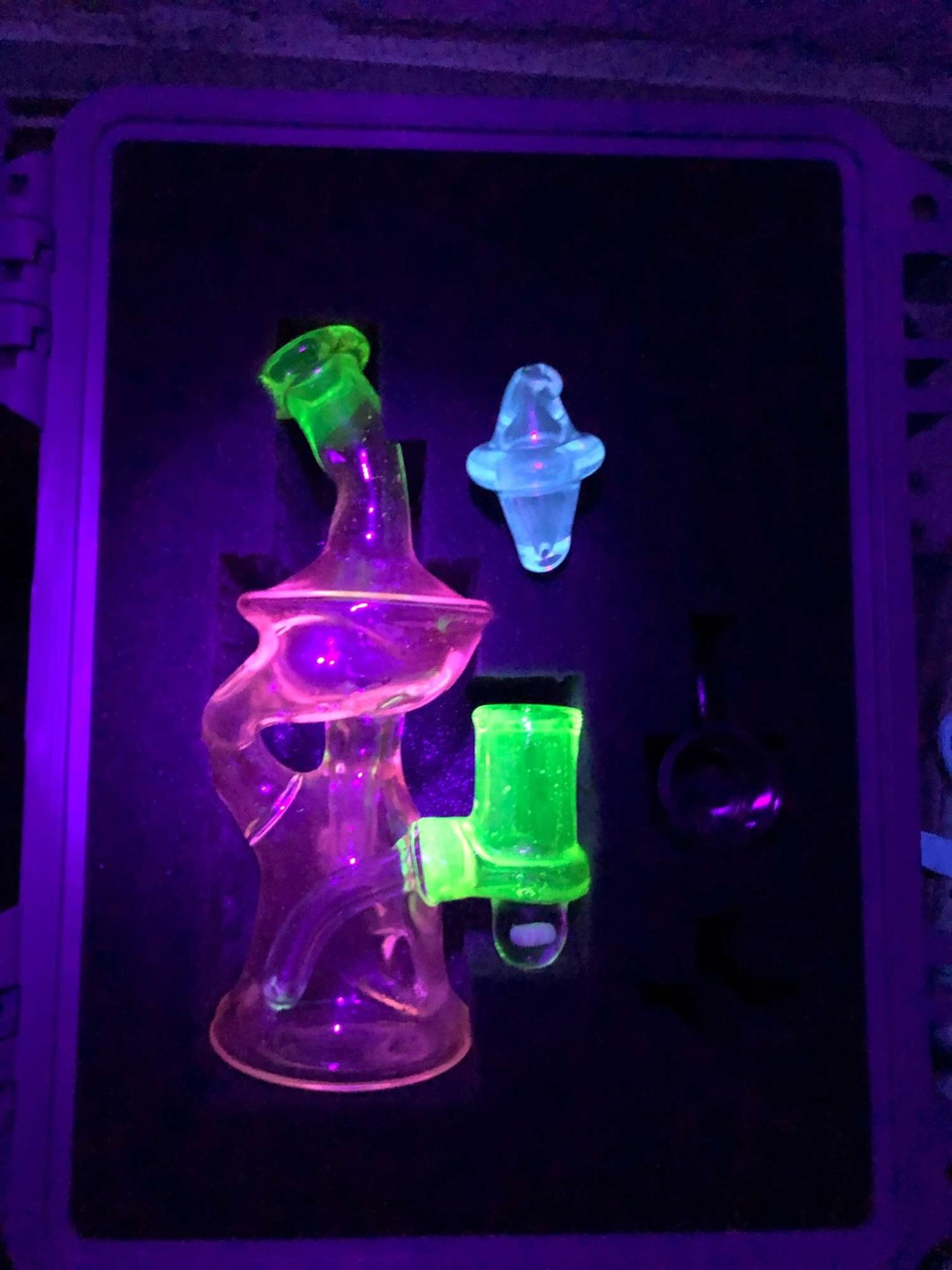 Mango glass UV recycler image 0