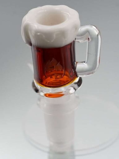 Preview pic of Empire glass work beer mug slide