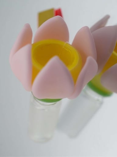 Preview pic of Empire glass work flower slide